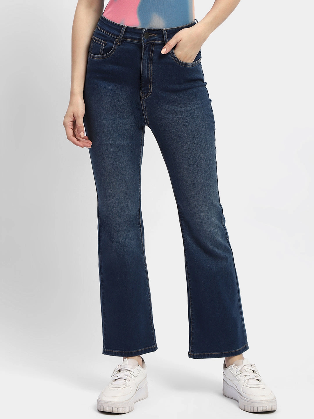 Rainy Day Vintage Lover Flexible Fabric Madame Mid Rise Blue Flared Jeans