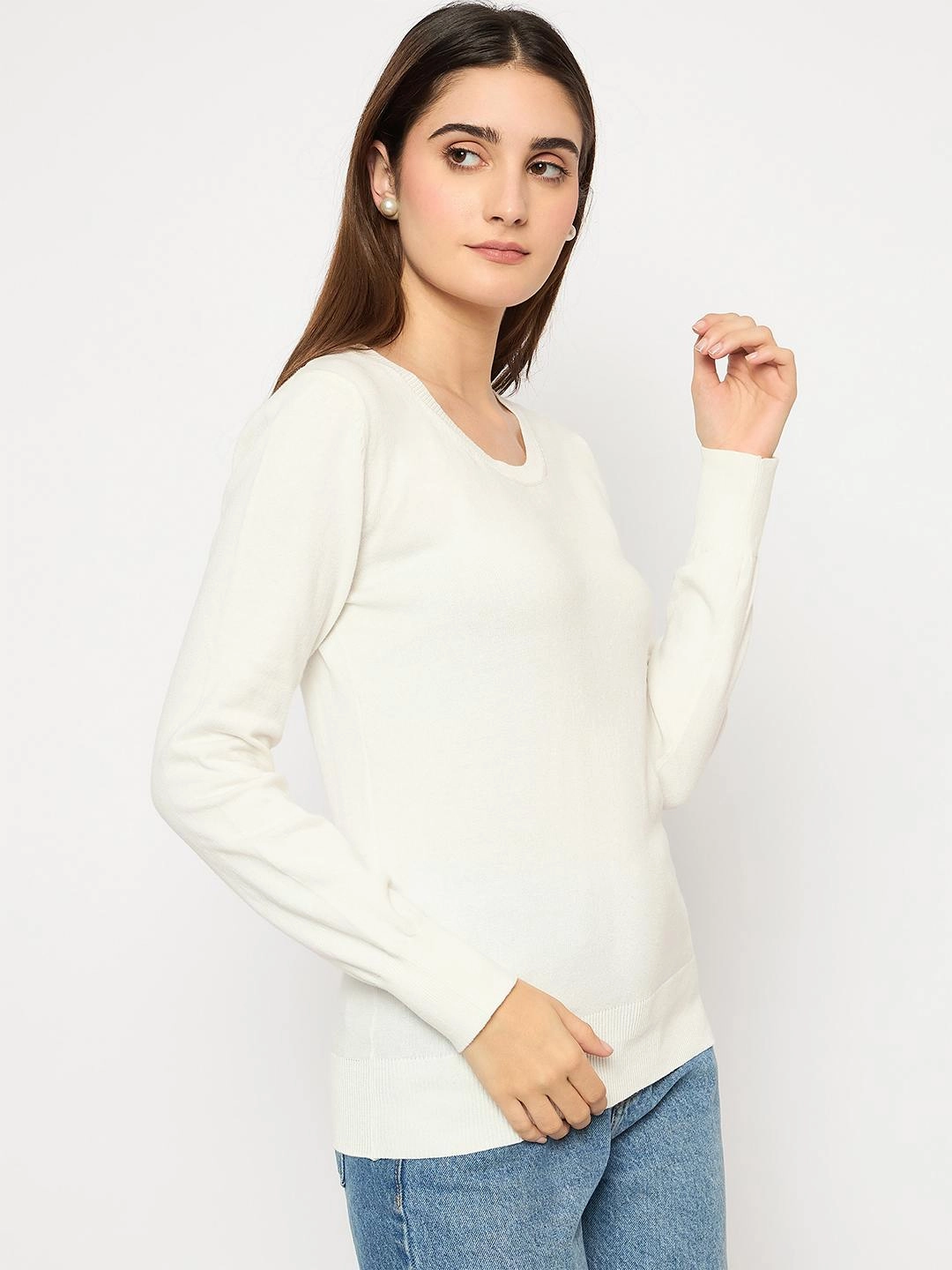 Madame Round Neck Ribbed Cuff Off White Sweater Sleek Comfort