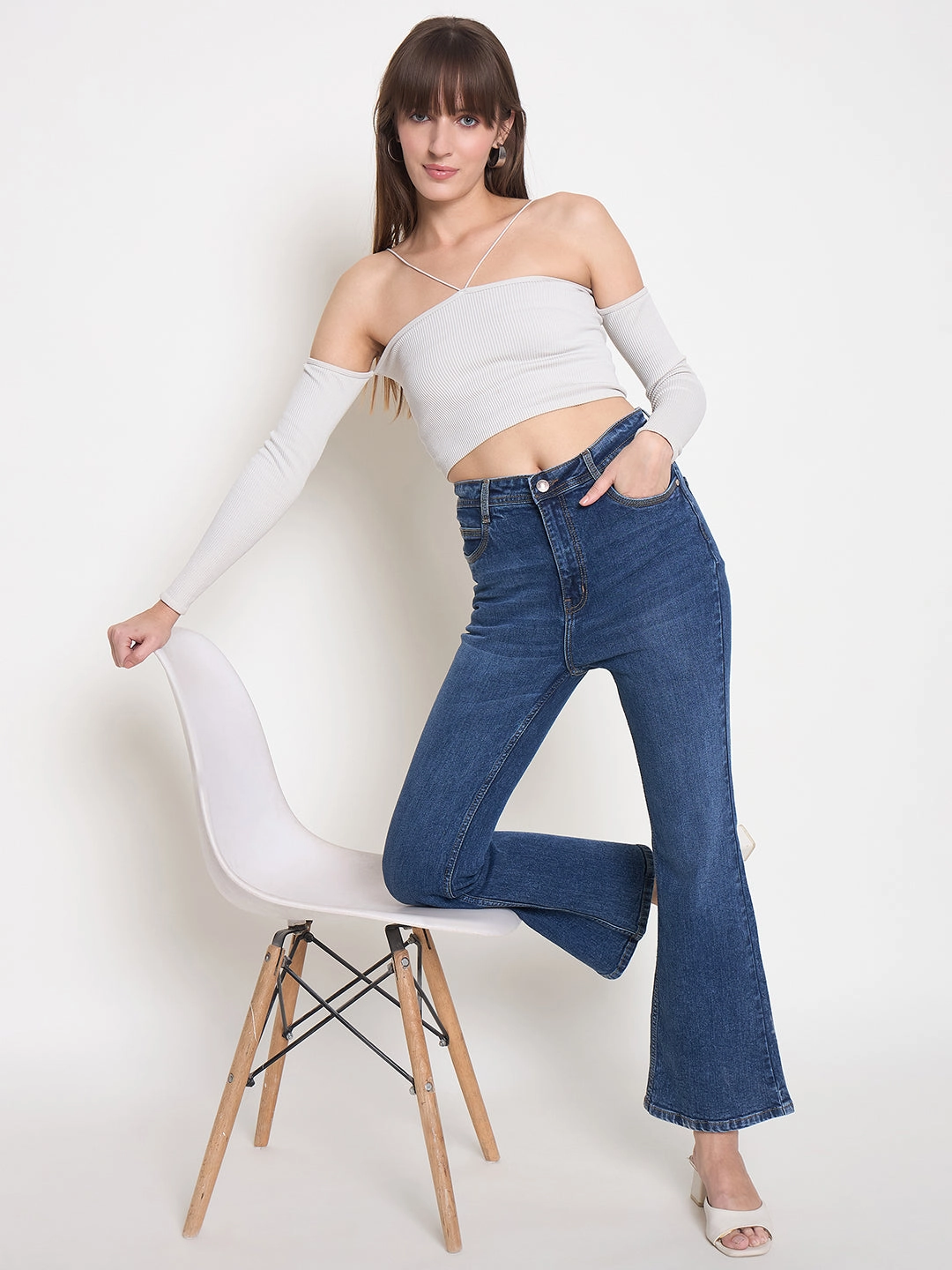 Fit Routine Cool Outfit Madame Stone Wash Dark Blue Whiskered Flared Denim Jeans