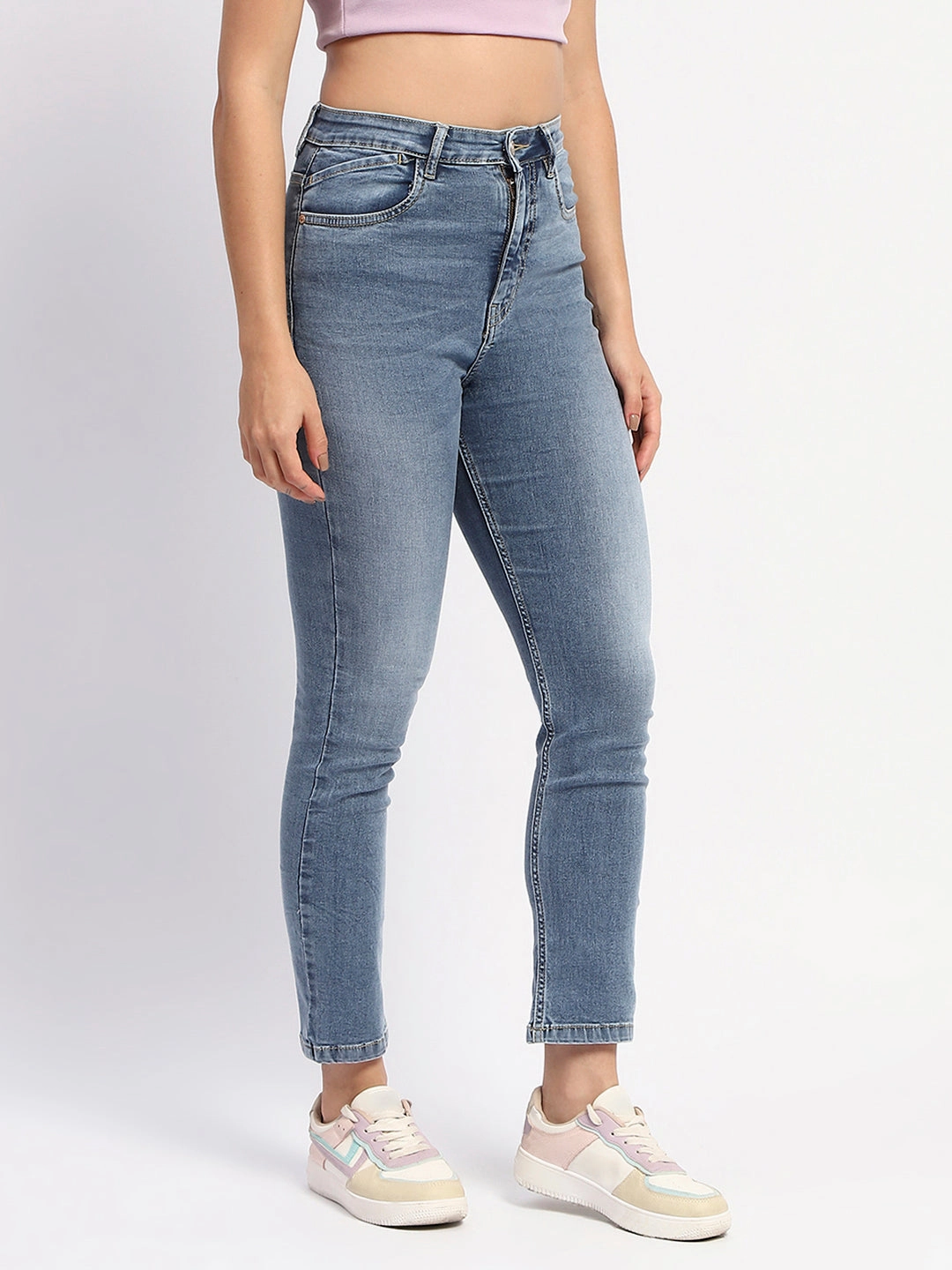 Madame Straight Fit Light Blue Denim Spring Mood Bold Unisex Outfit