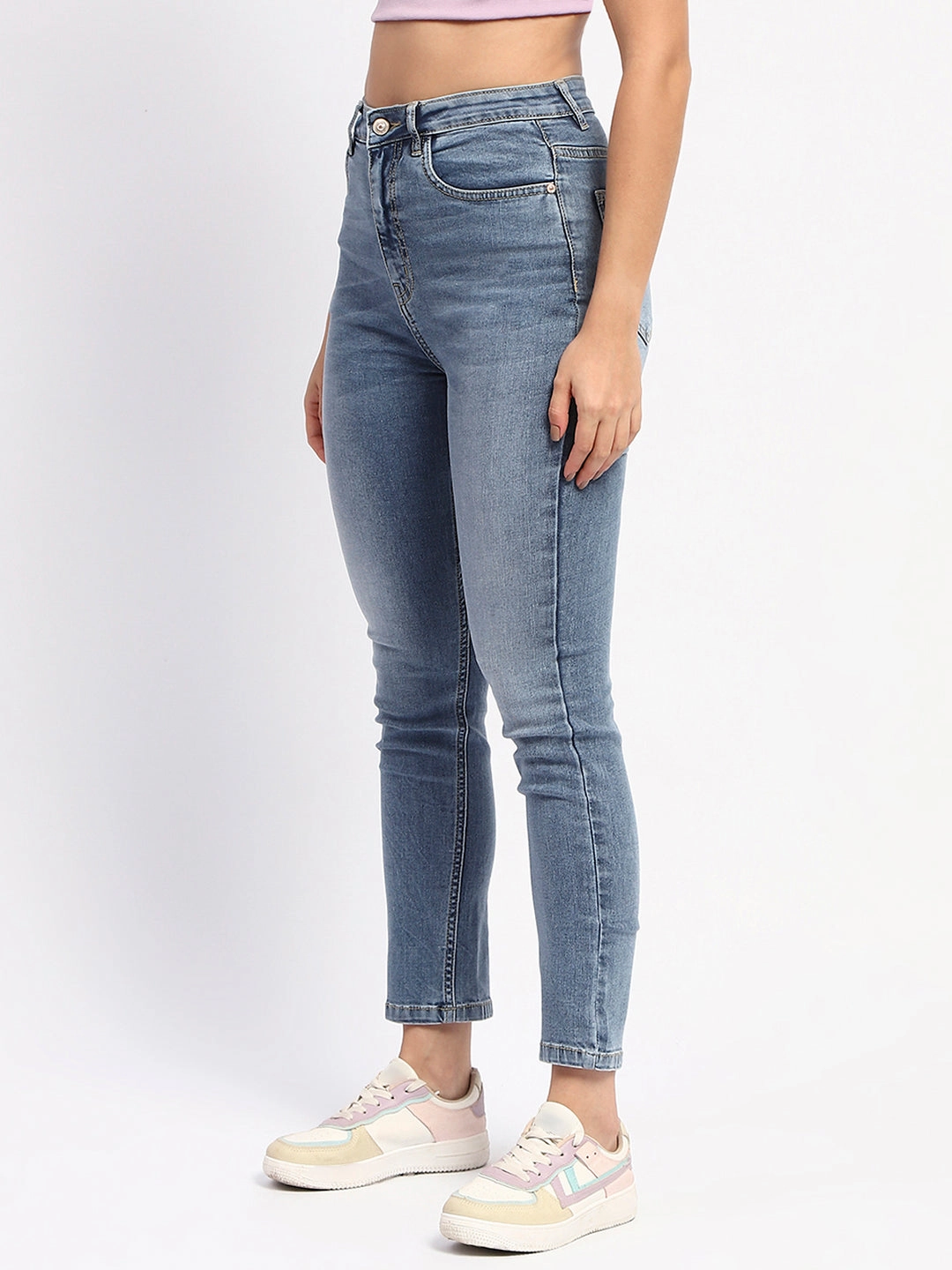 Relaxed Fit Design Minimalist Adult Fashion Madame Straight Fit Light Blue Denim