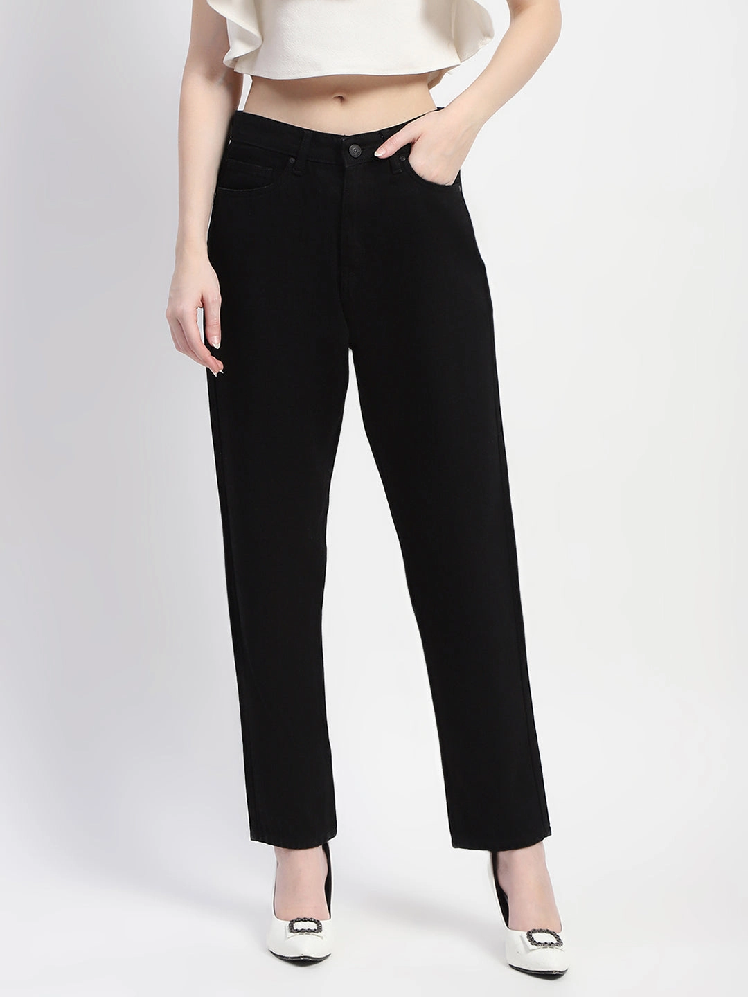 Madame Straight Fit Solid Black Denim Total Fit