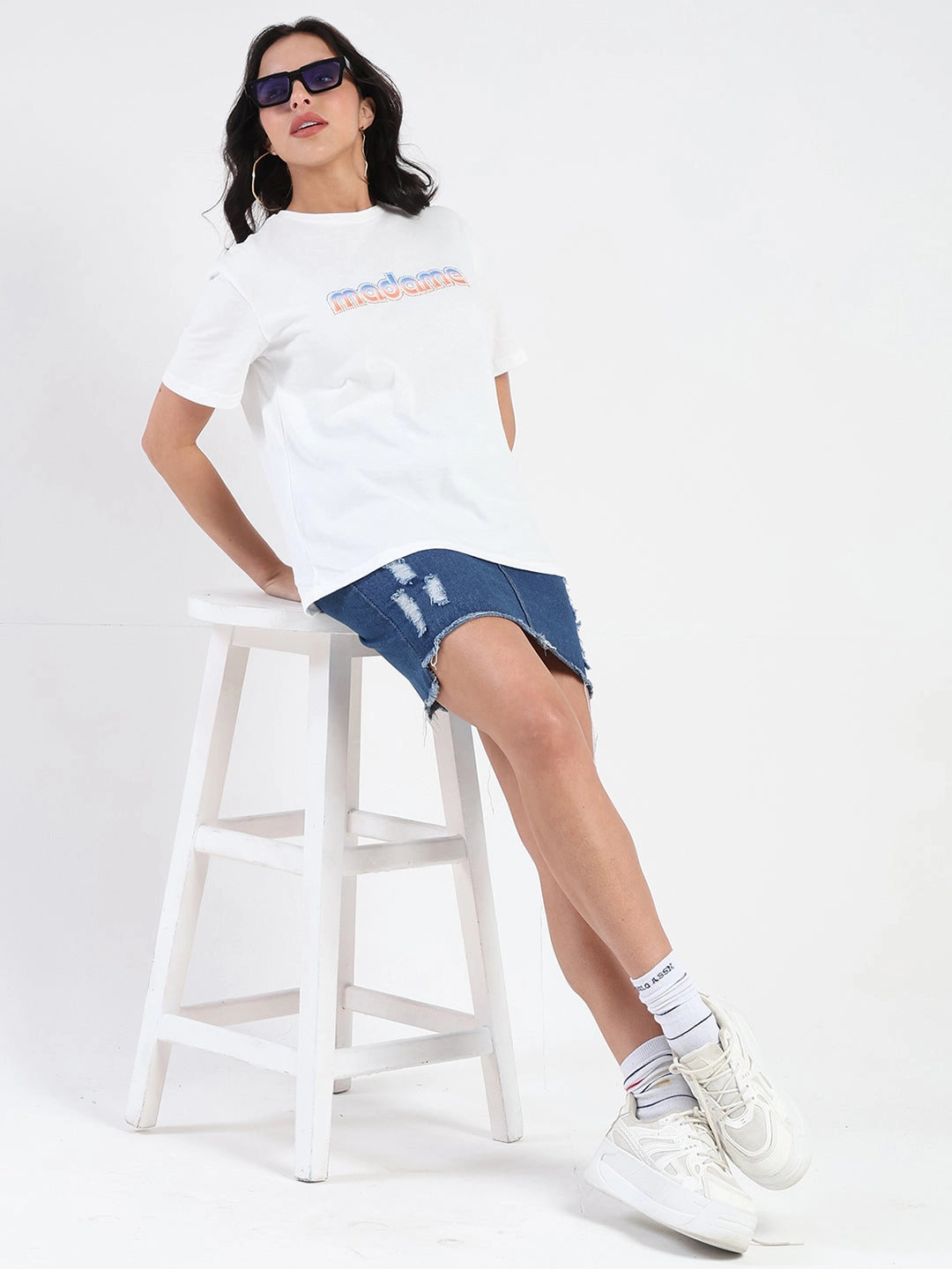 Madame Swarovski and Graphic Print White Cotton T-shirt Holiday Outfit