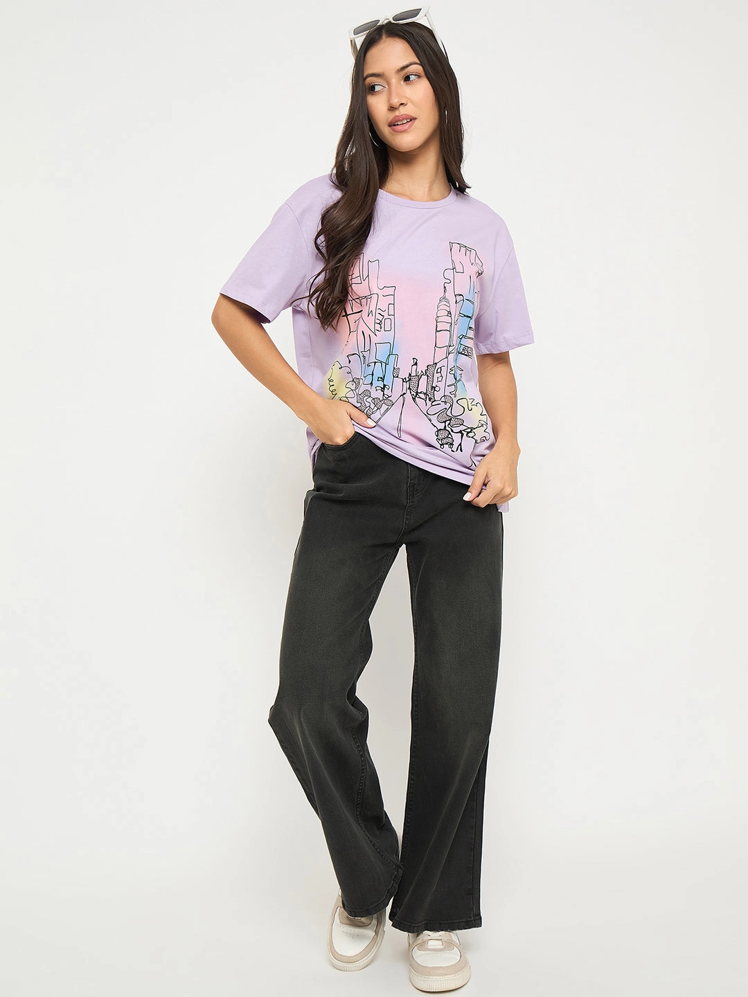 Madame Swarovski Detail Graphic Print Cotton Lilac T-shirt Smart Comfort Soft Material
