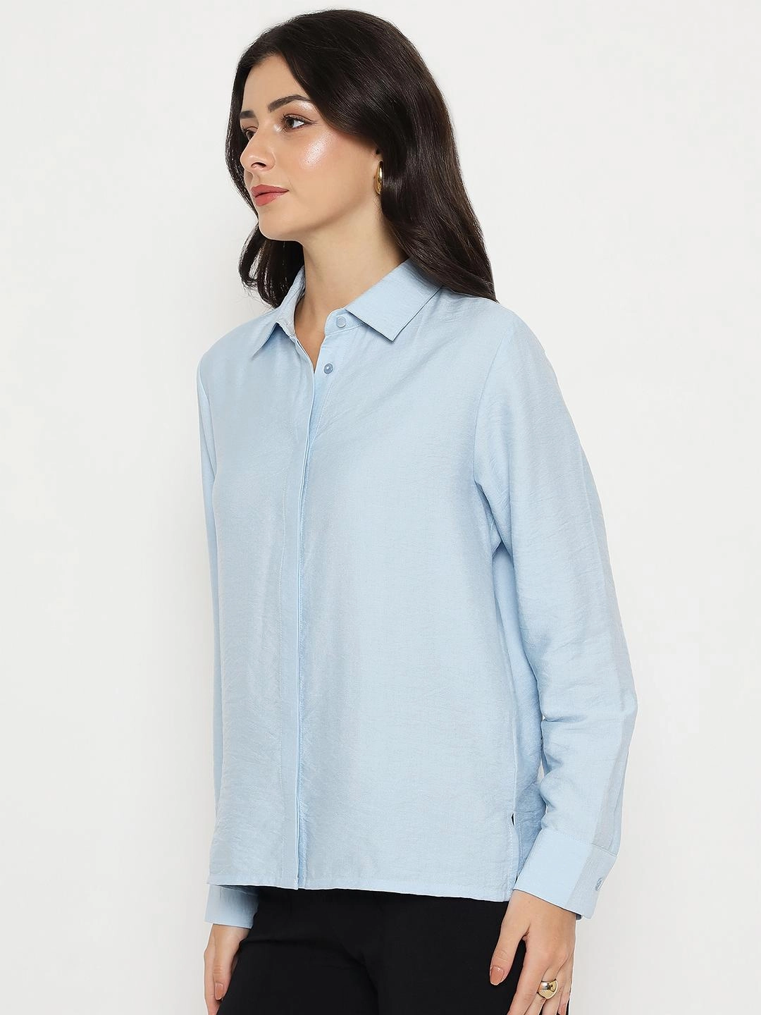 Essential Piece Moisture Management Tech Madame Textured Solid Sky Blue Rayon Blend Shirt