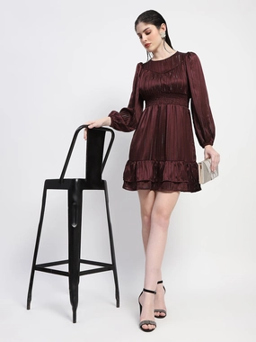 Easy-to-style casual dress Madame Tiered Hem Cinched Waist Midi Dress
