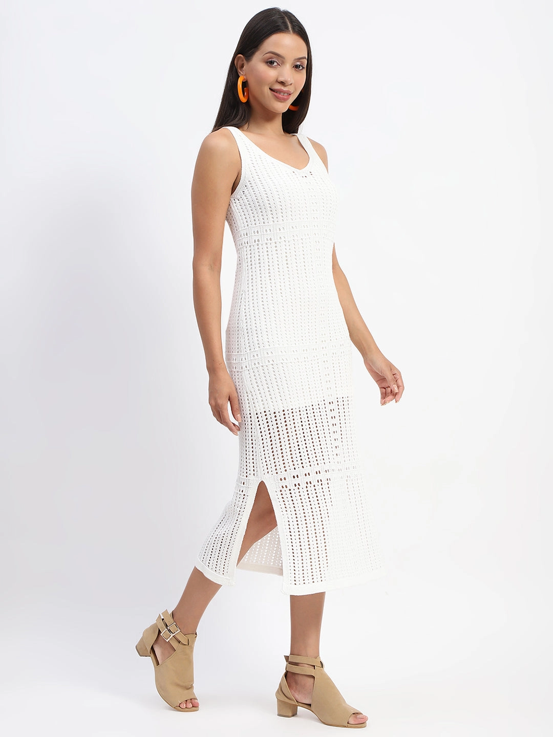AntiStaticMaterial Field Fresh Madame V Neck Crochet Off White Knitted Dress
