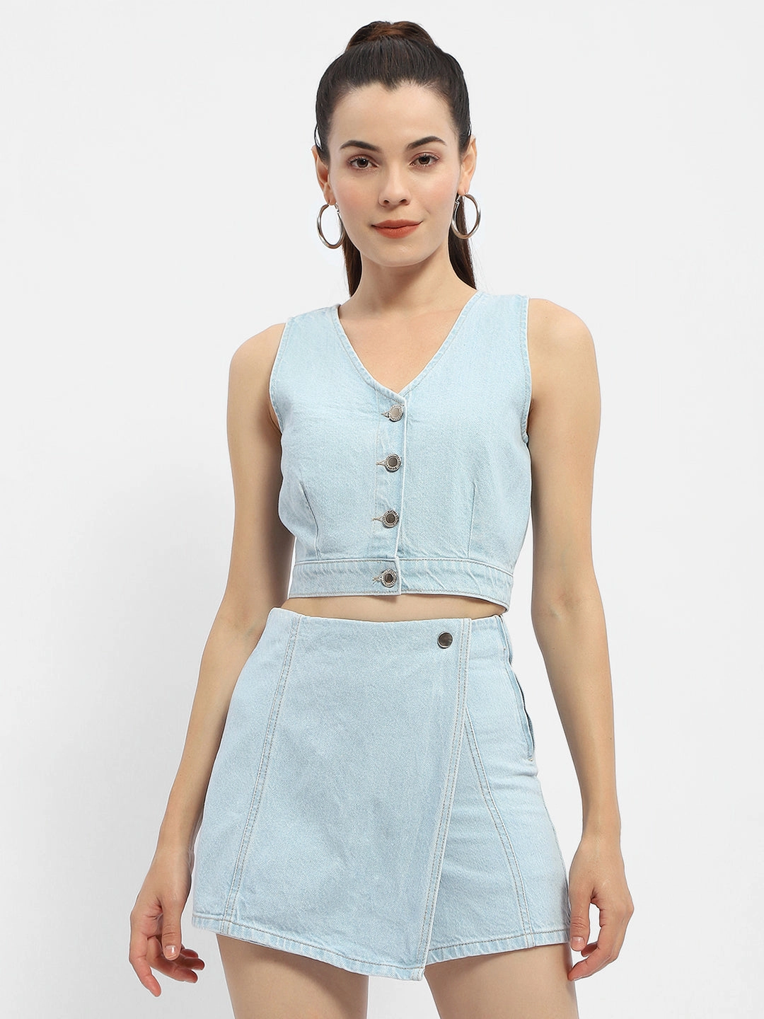 Full Coverage Fit Cozy Wear Madame V-Neck Light Blue Denim Crop Top