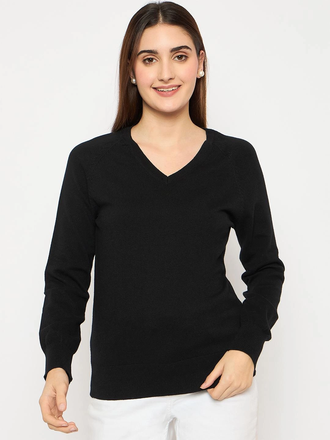 Madame V Neck Skinny Fit Black Sweater Seamless Construction Design Chic Design