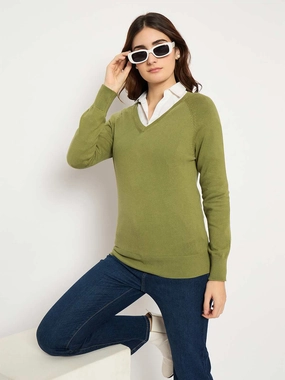 Knitwear Comfort Timeless Cozy Madame V Neck Skinny Fit Olive Sweater