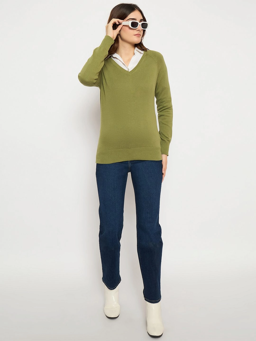 Madame V Neck Skinny Fit Olive Sweater Chilly Layer Look