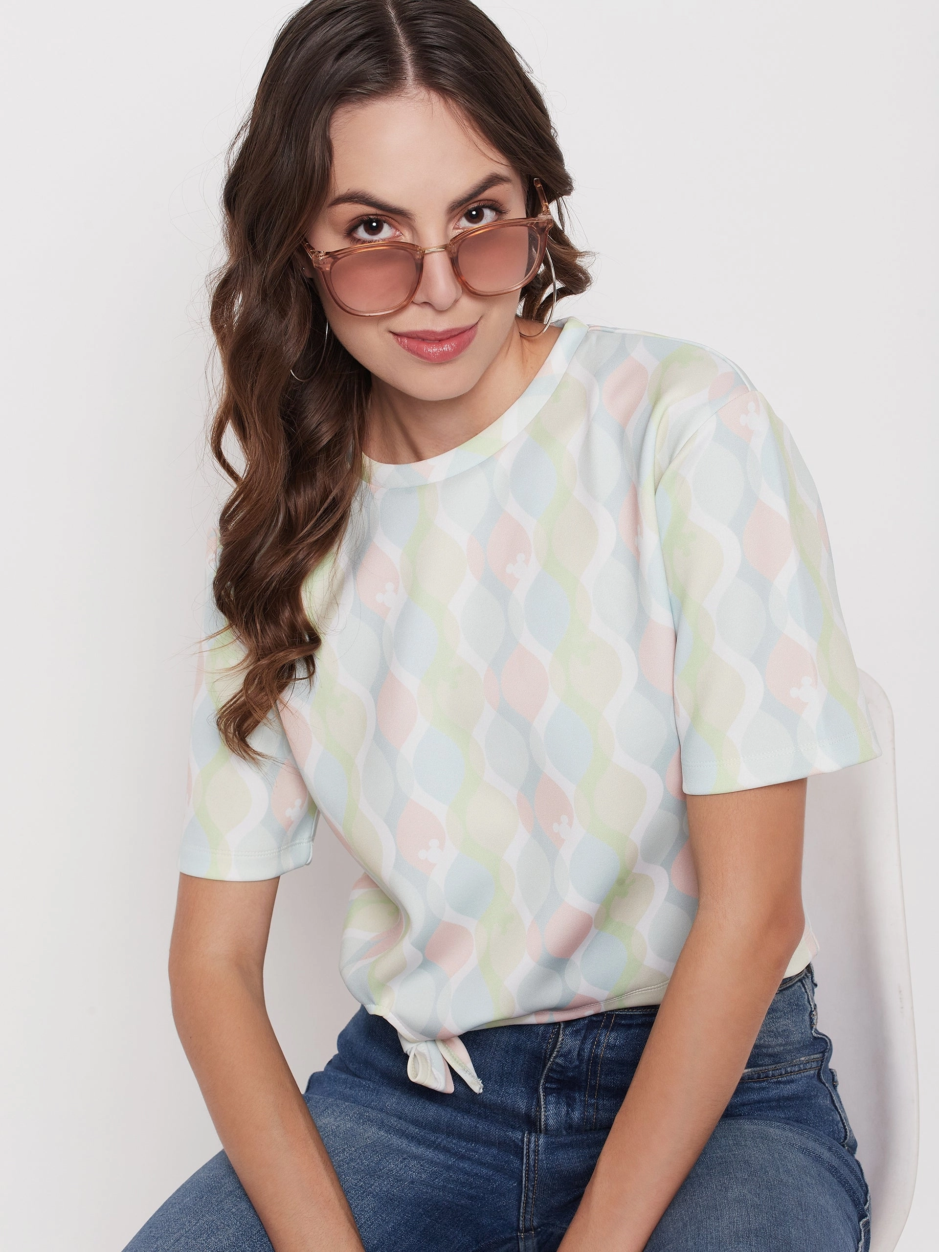 V-neck Shirt Madame Women Printed White Top