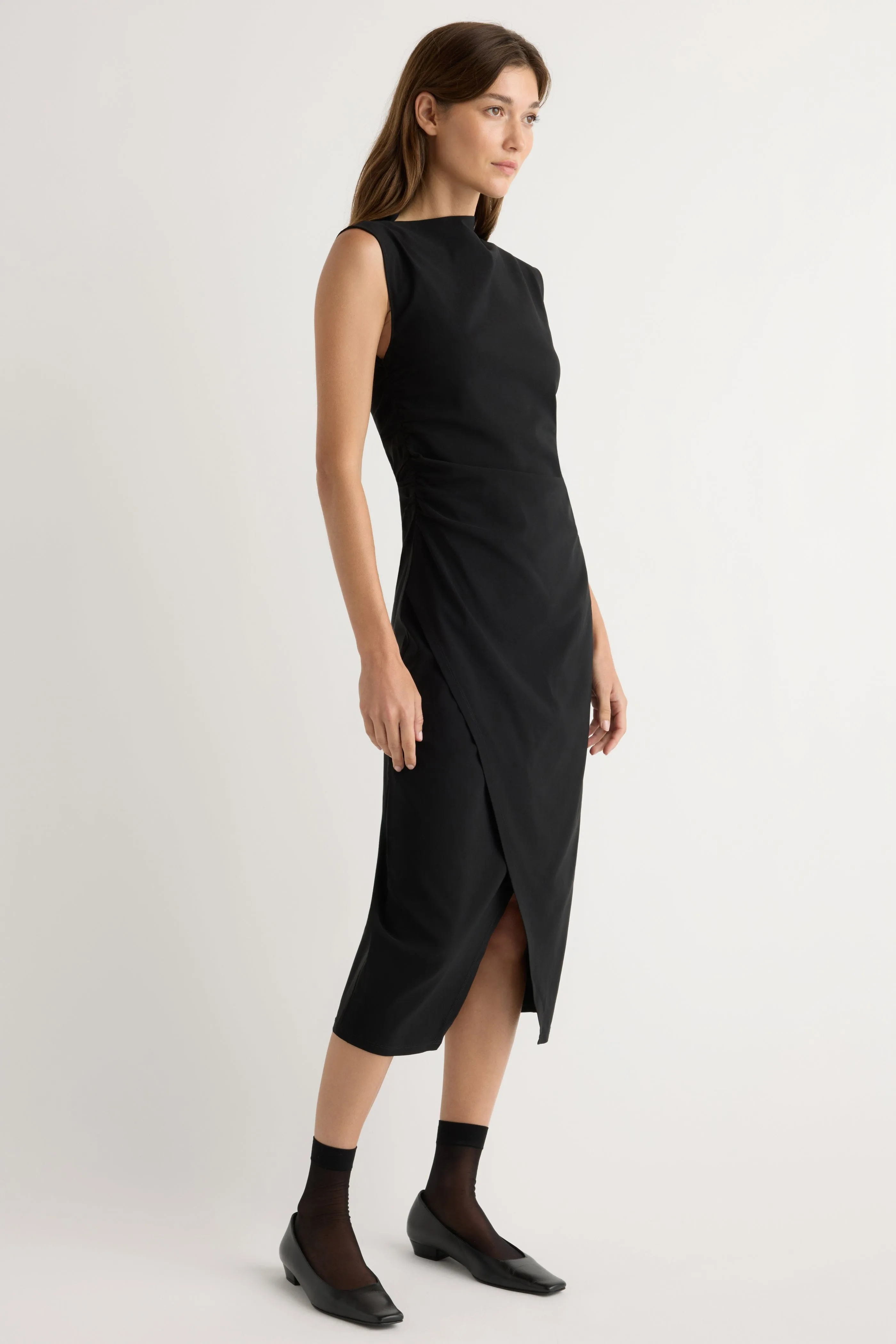 Manon Asymmetric-Neck Ruched Dress Soul Warm Casual chic dress