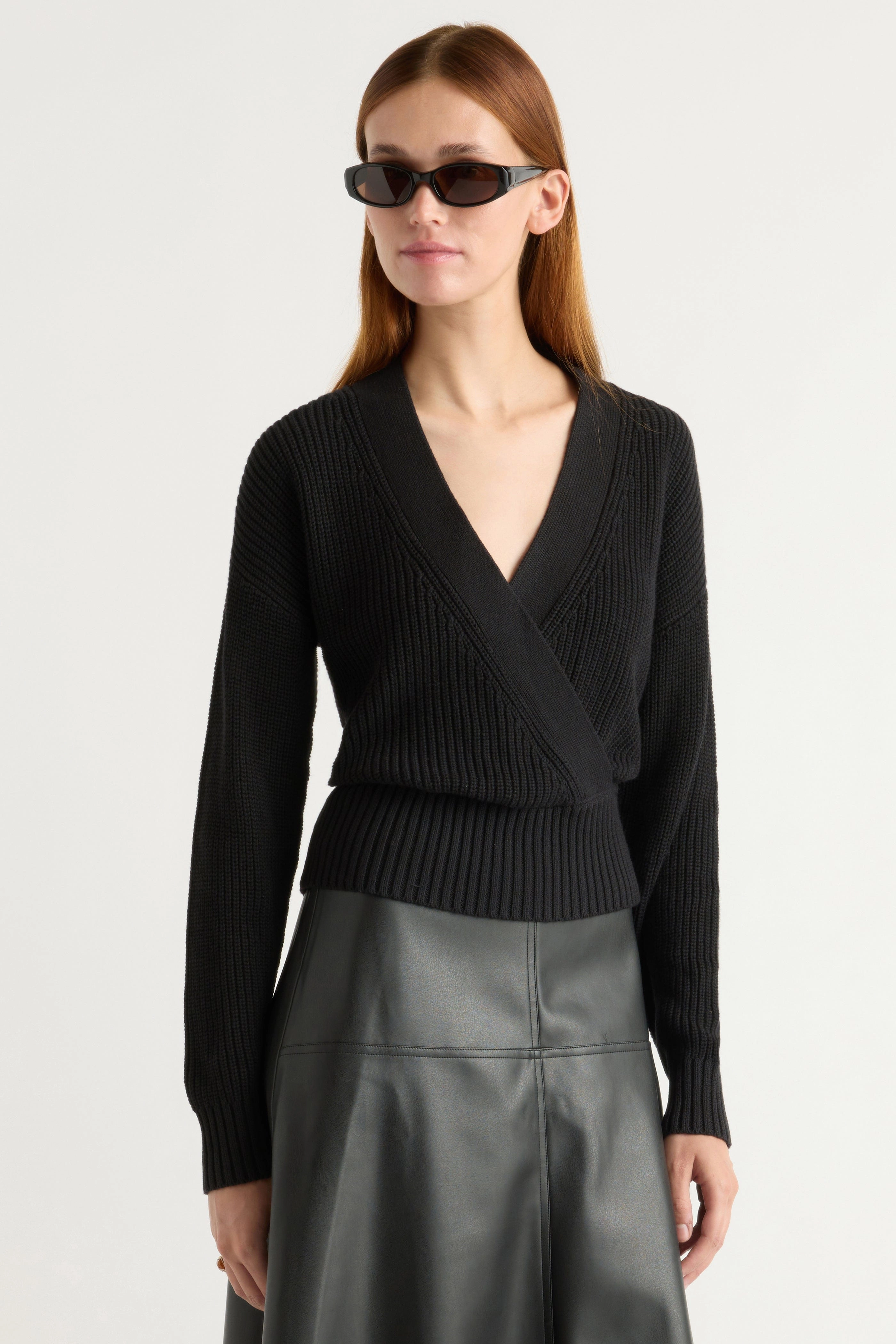 Maren Cropped V-Neck Sweater Reinforced Edging Lightweight Warmth