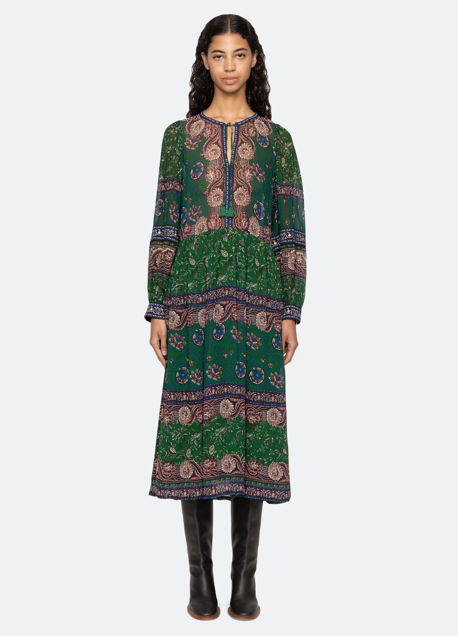 Melba Dress Blush Glow soft fit