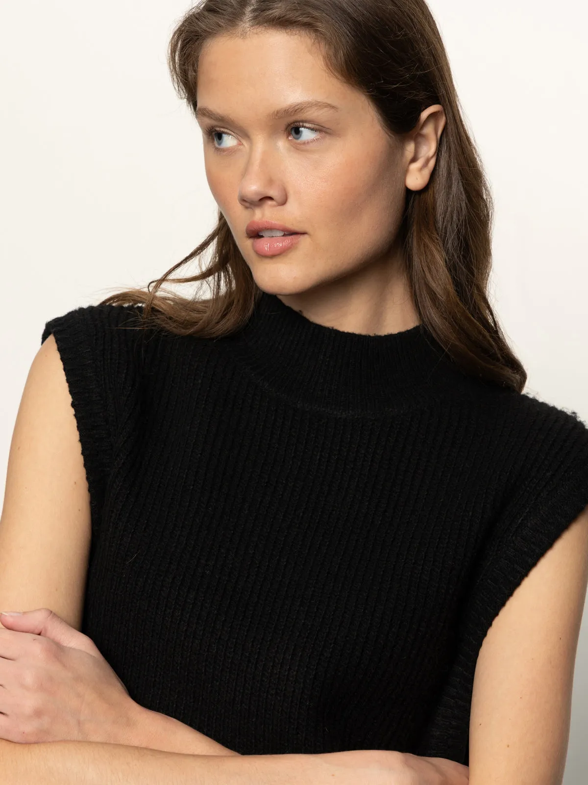 City Sweater Shell Black FeatherlightConstruction