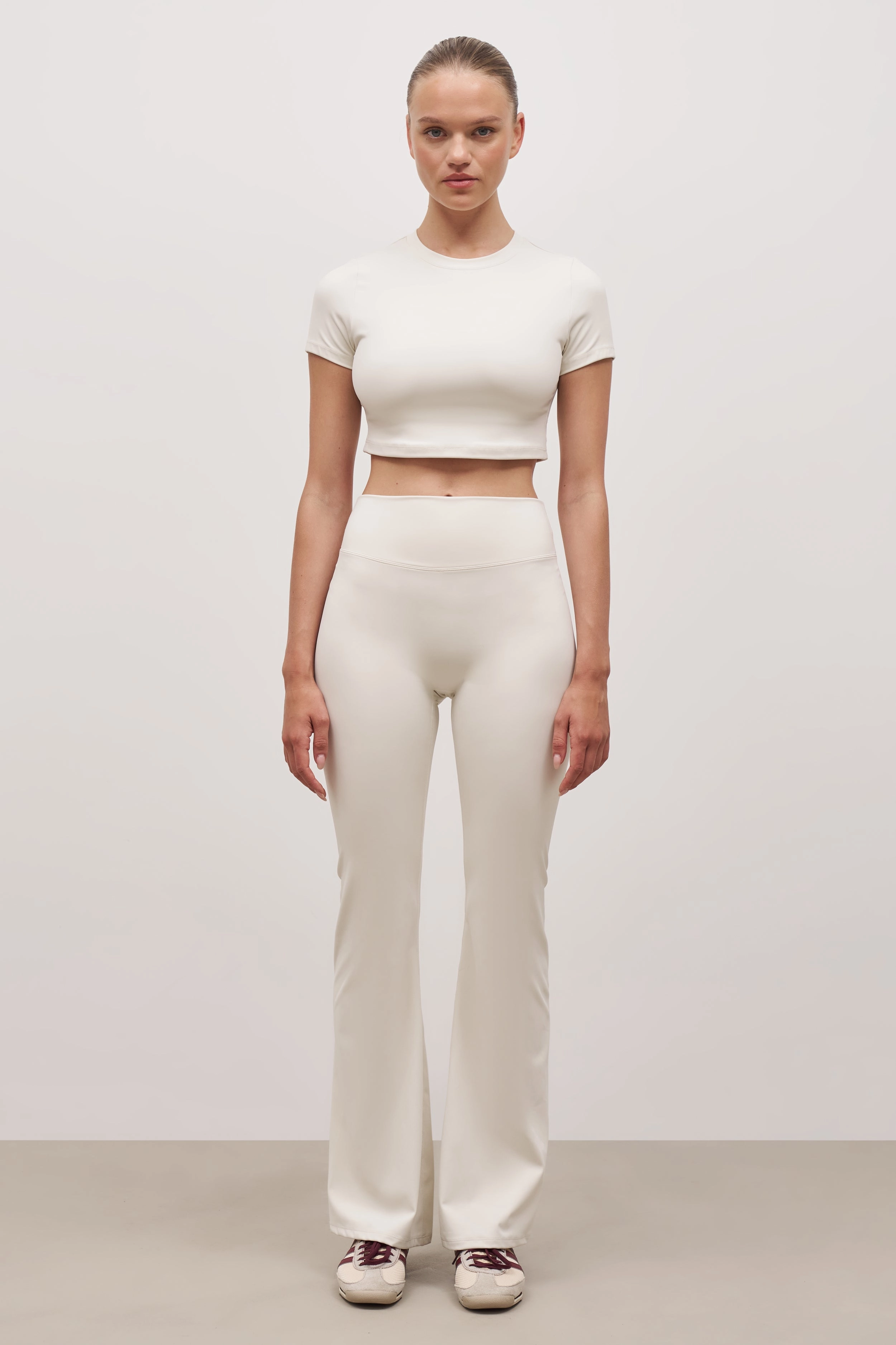 Base Sculpting Flared Leggings - Tofu HypoallergenicFibers