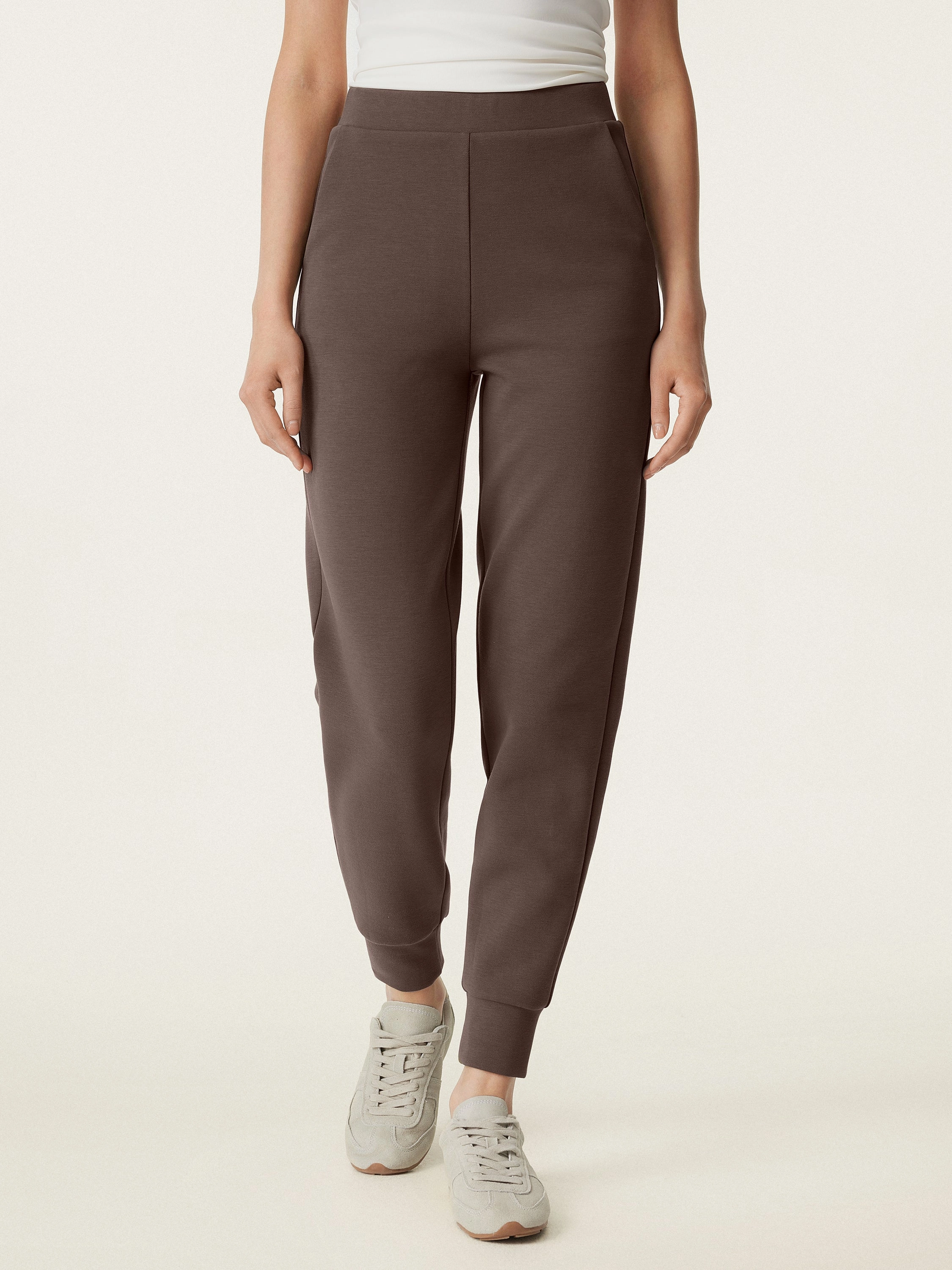 Mid Rise Pull-on Jogger with Pockets Performance Fit Athletic Flex Wear