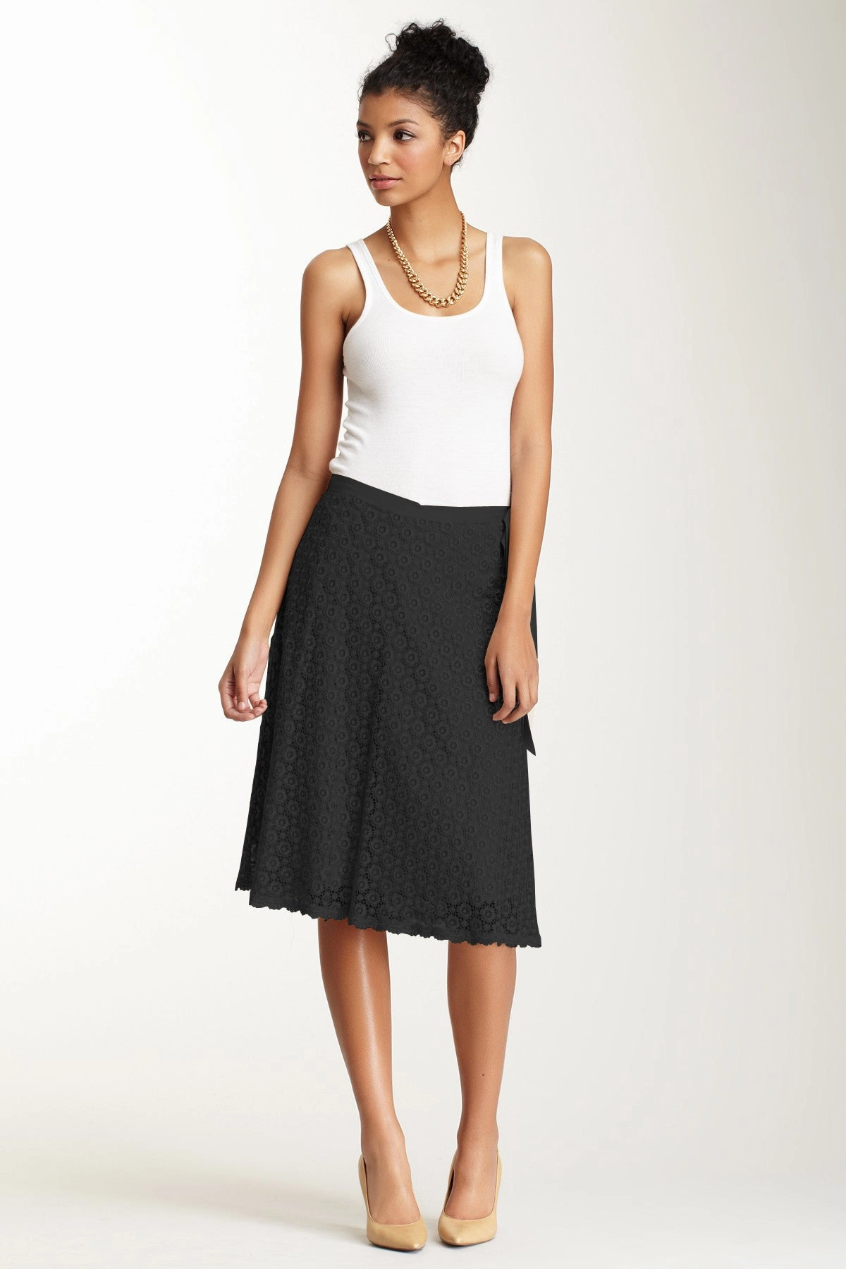 Guipure Lace Circle Skirt - Black Pastel tone