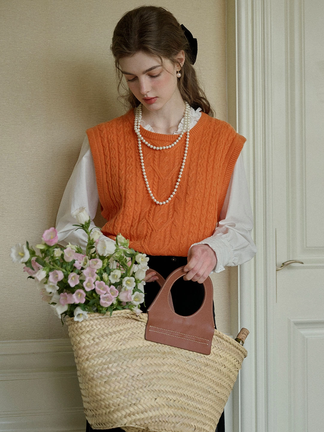 smooth zipper Texture Tone Molly Classic Crew Neck 100% Wool Knitted Vest