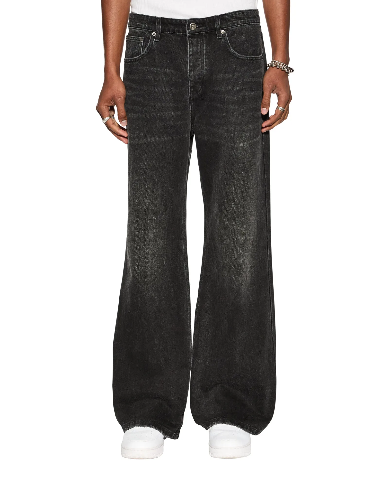 Simple Match Core Wardrobe BRONKO EMBLEM BLACK