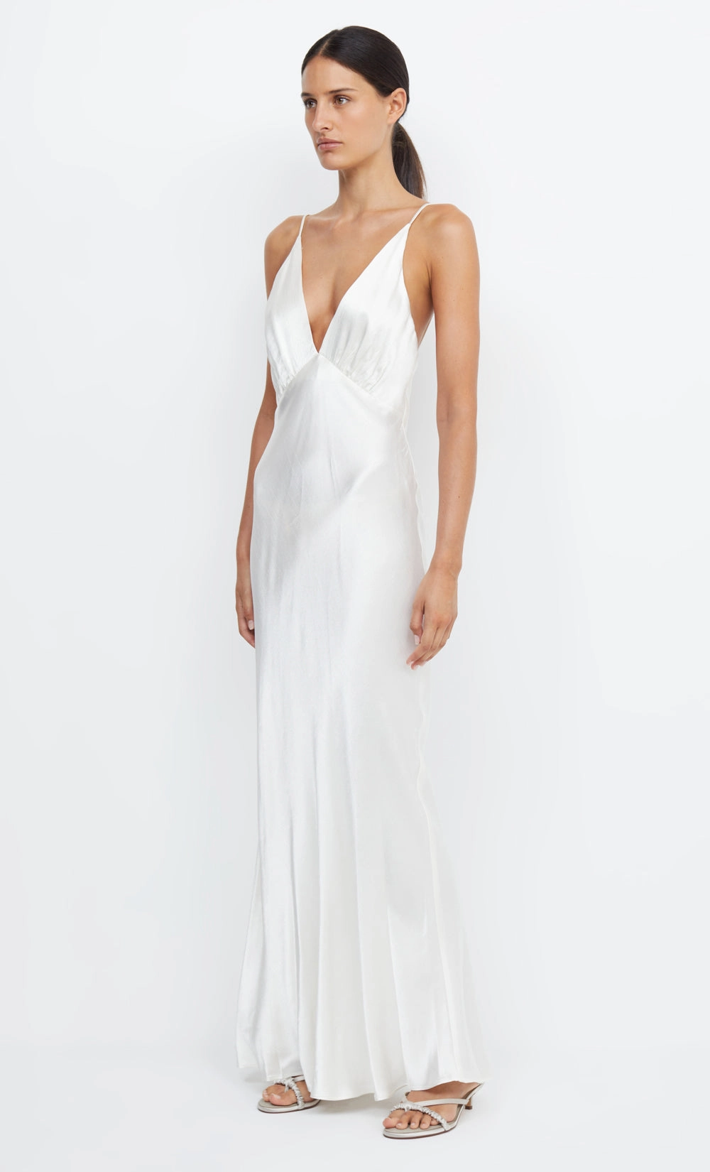 Easy Pairing Stretch-Recovery MOON DANCE V MAXI DRESS - IVORY