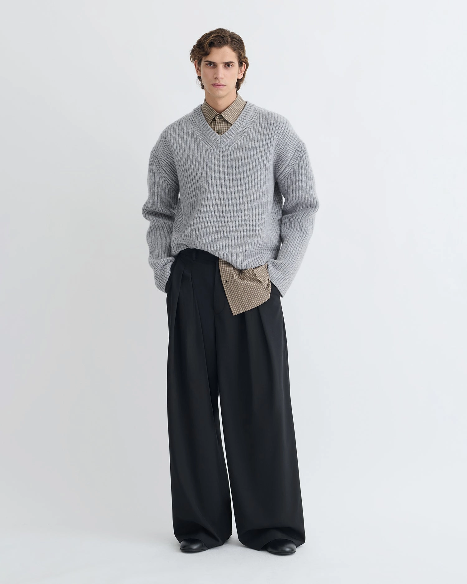 Office Casual Look Morcar - Merino and Cashmere-Blend Sweater - Light Grey