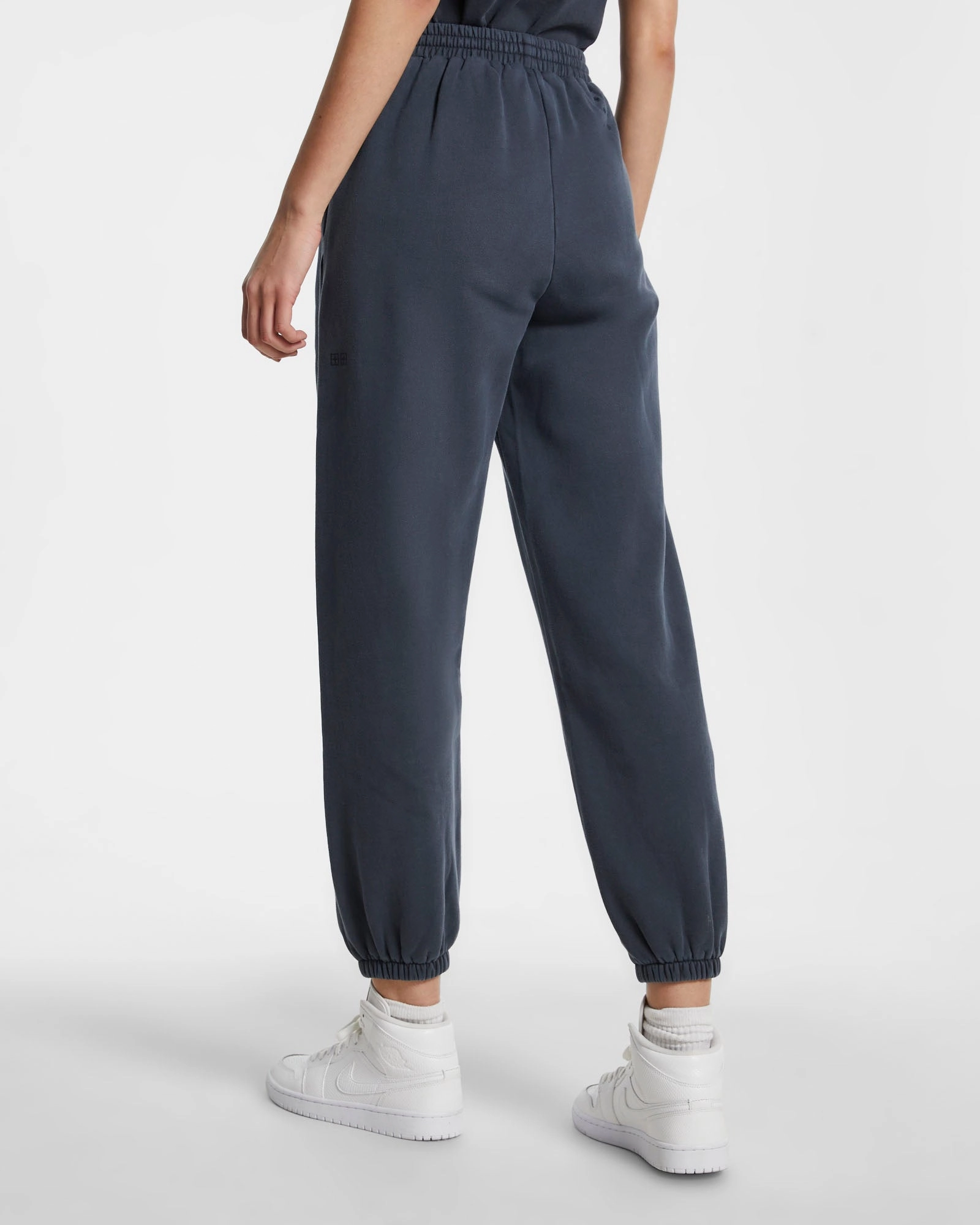 3 X 4 TRAK NAVY Corduroy texture