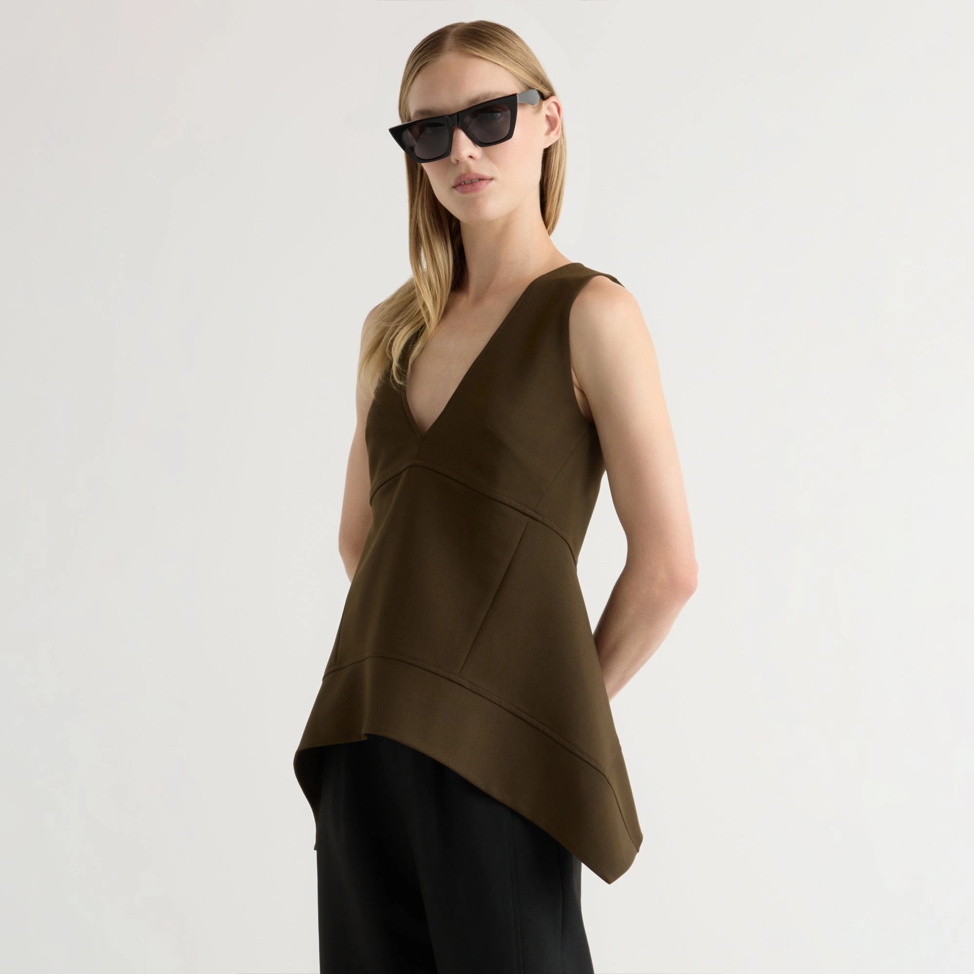 PaddedInsulation Nakitha Asymmetric-Tunic Hem Blouse