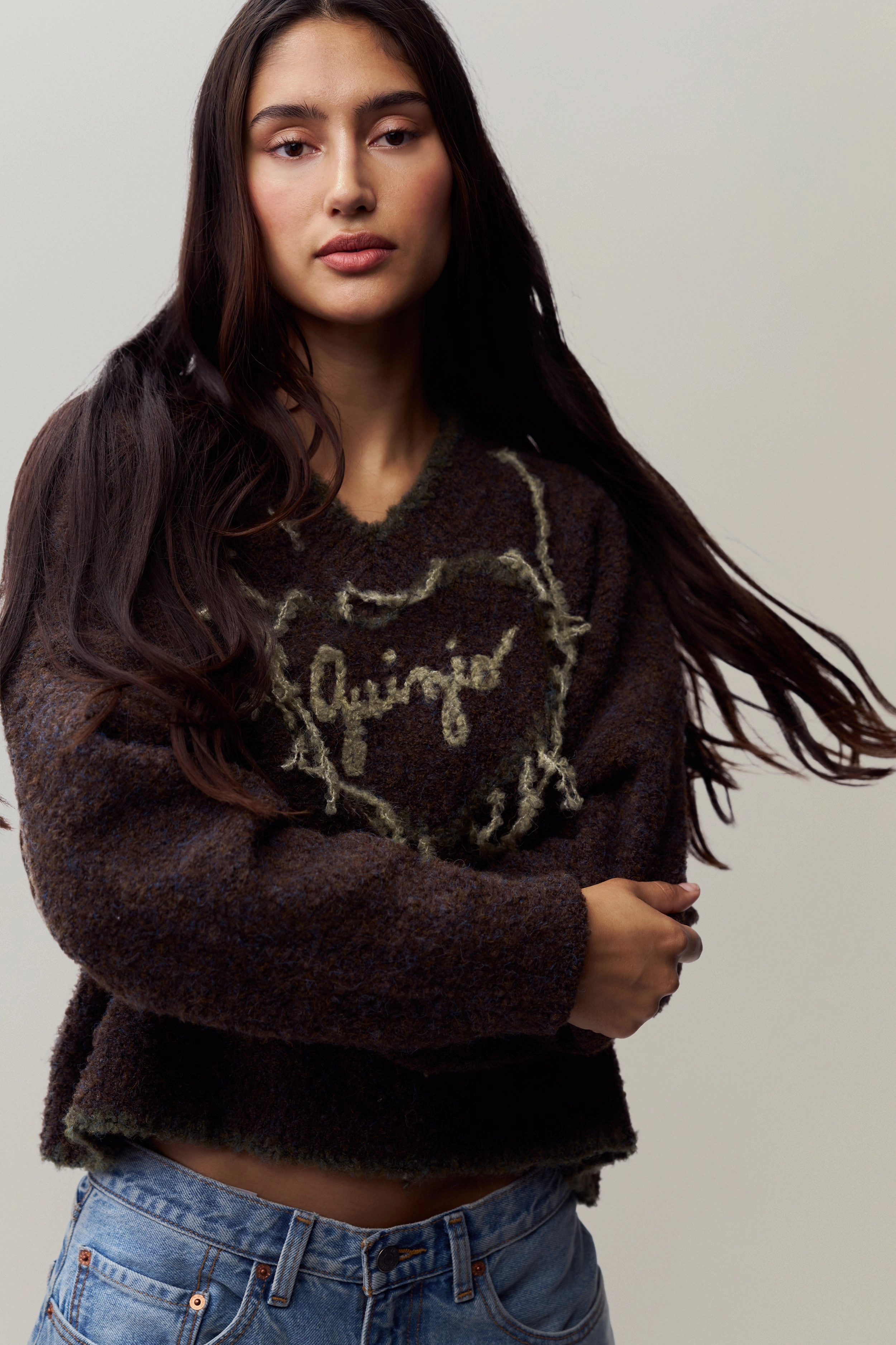MidWeight Construction Guizio Heart Sweater