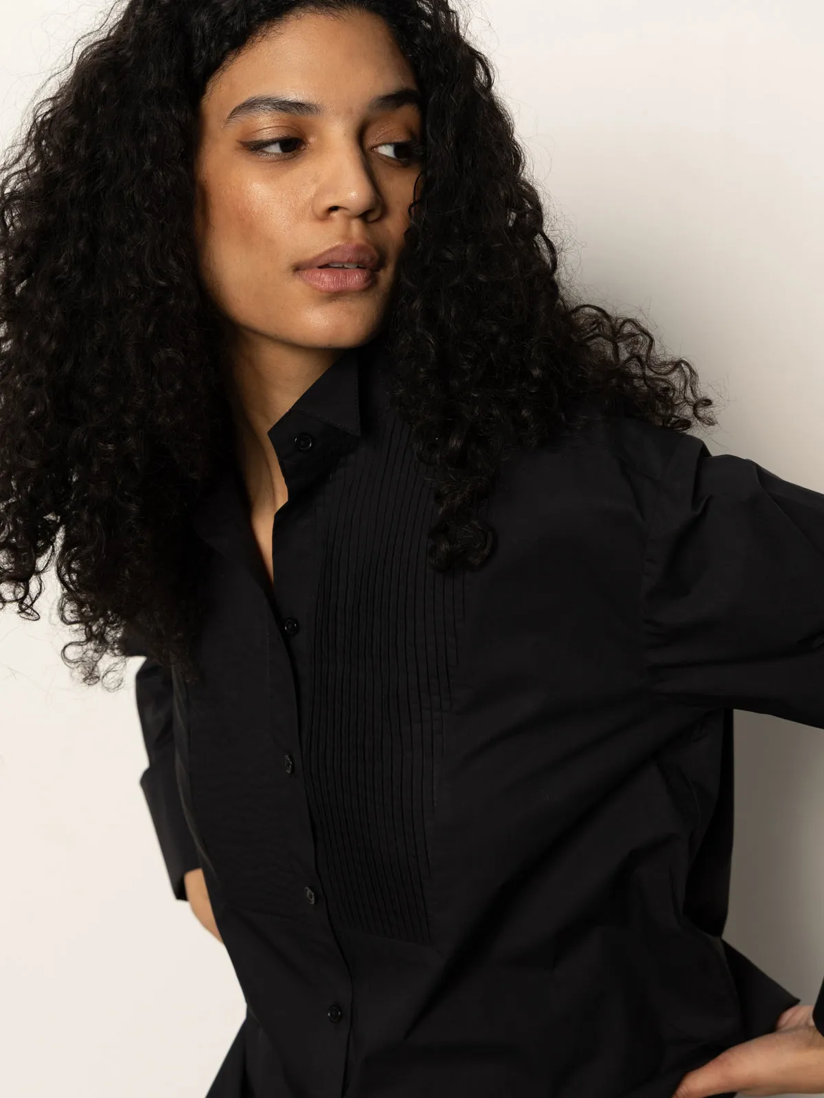 New Era Tuxedo Shirt Black Comfortable Layering