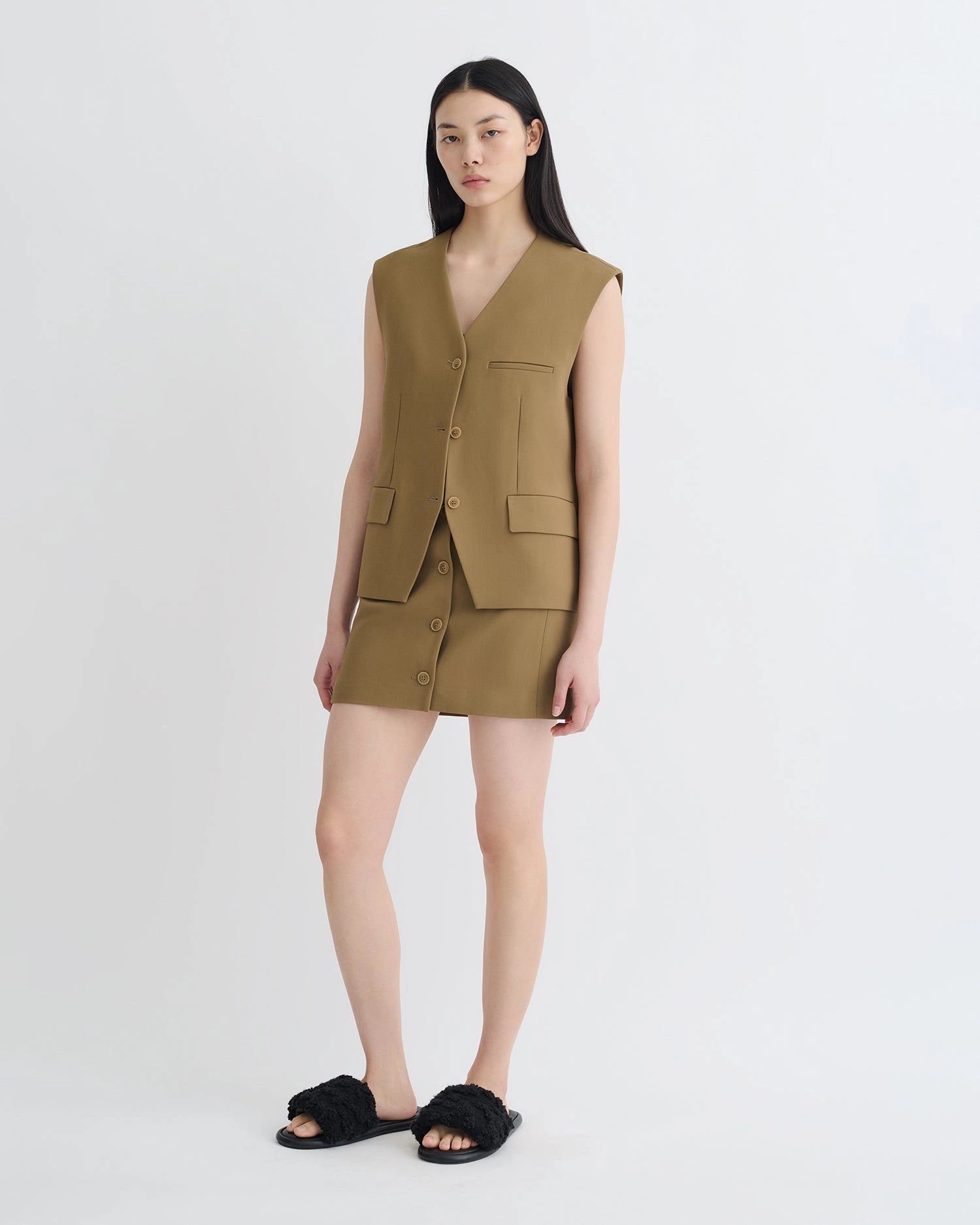 Neymat - Tailored Vest - Brown MovementOptimized scrub