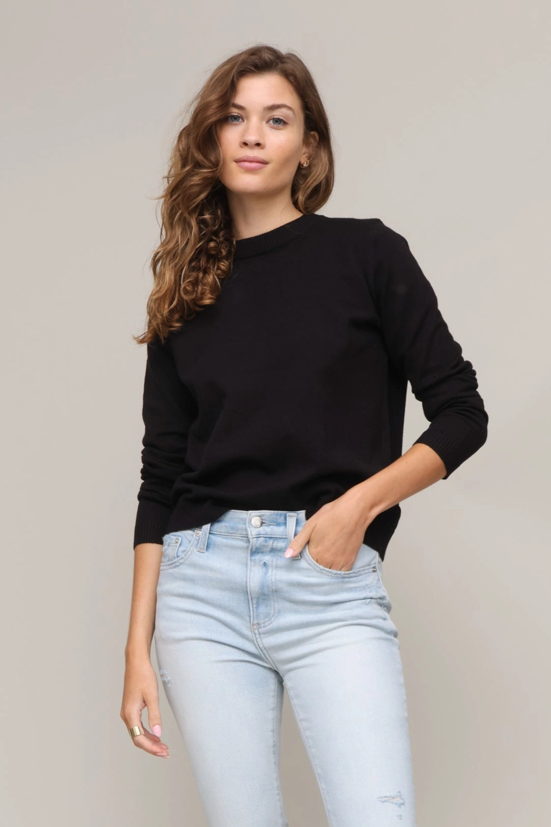 Overlock Edge Finish Nolita Crew Neck