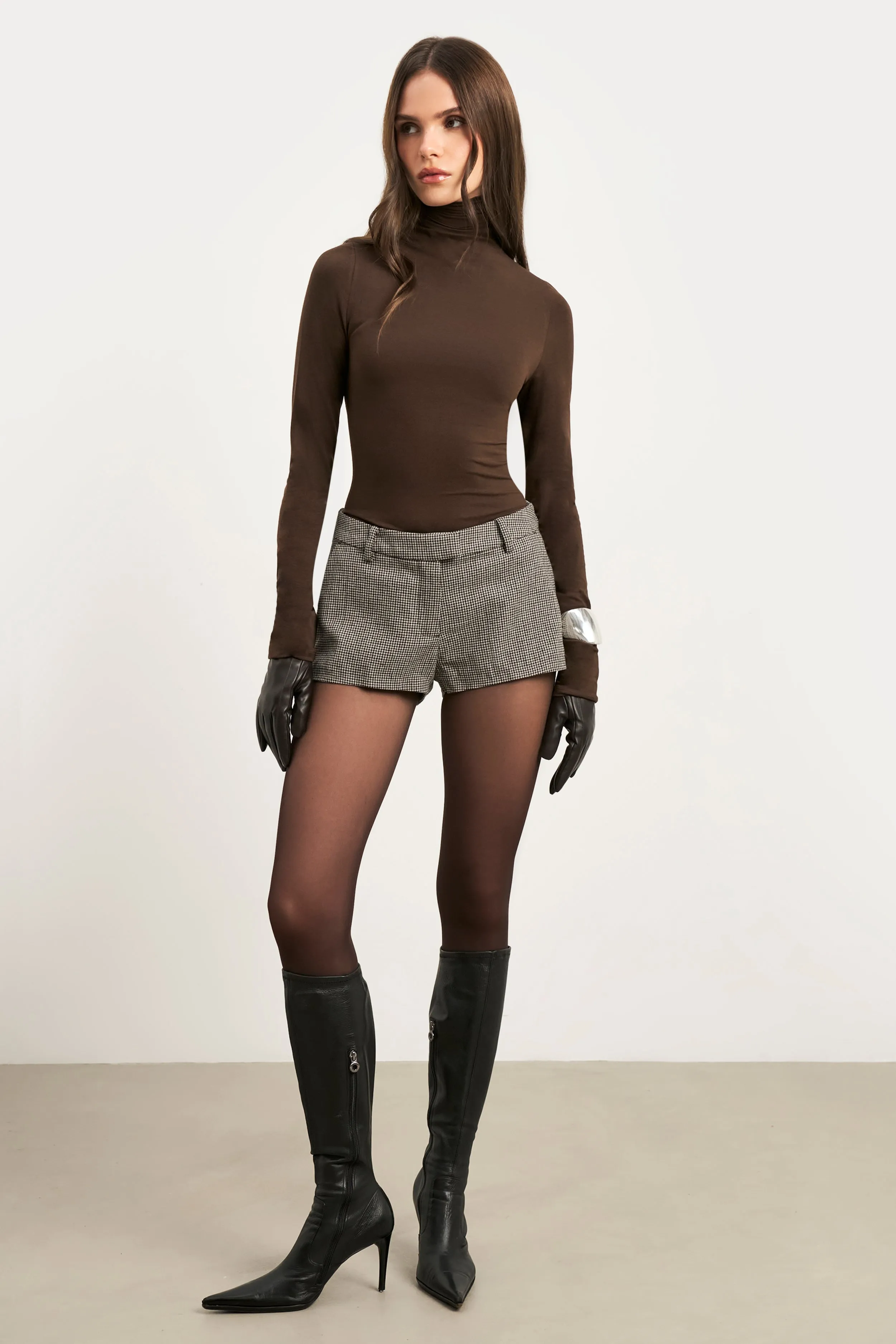 Tailored Mid Rise Micro Shorts - Houndstooth Stretch Comfort