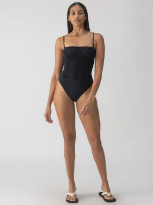 Beach Goddess Excess Shirr Banded Mio One-Piece Black NaturalFiberBlend OdorResistant Coating