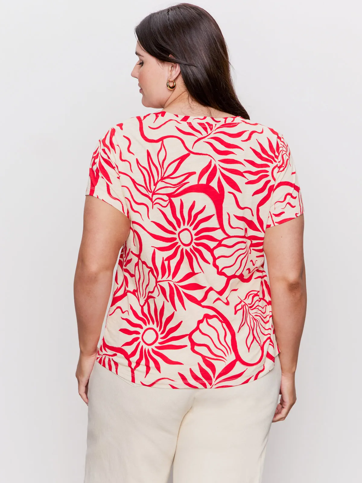 The Perfect Tee Sunny Riviera Extended Sizing Micro Perforated Fabric