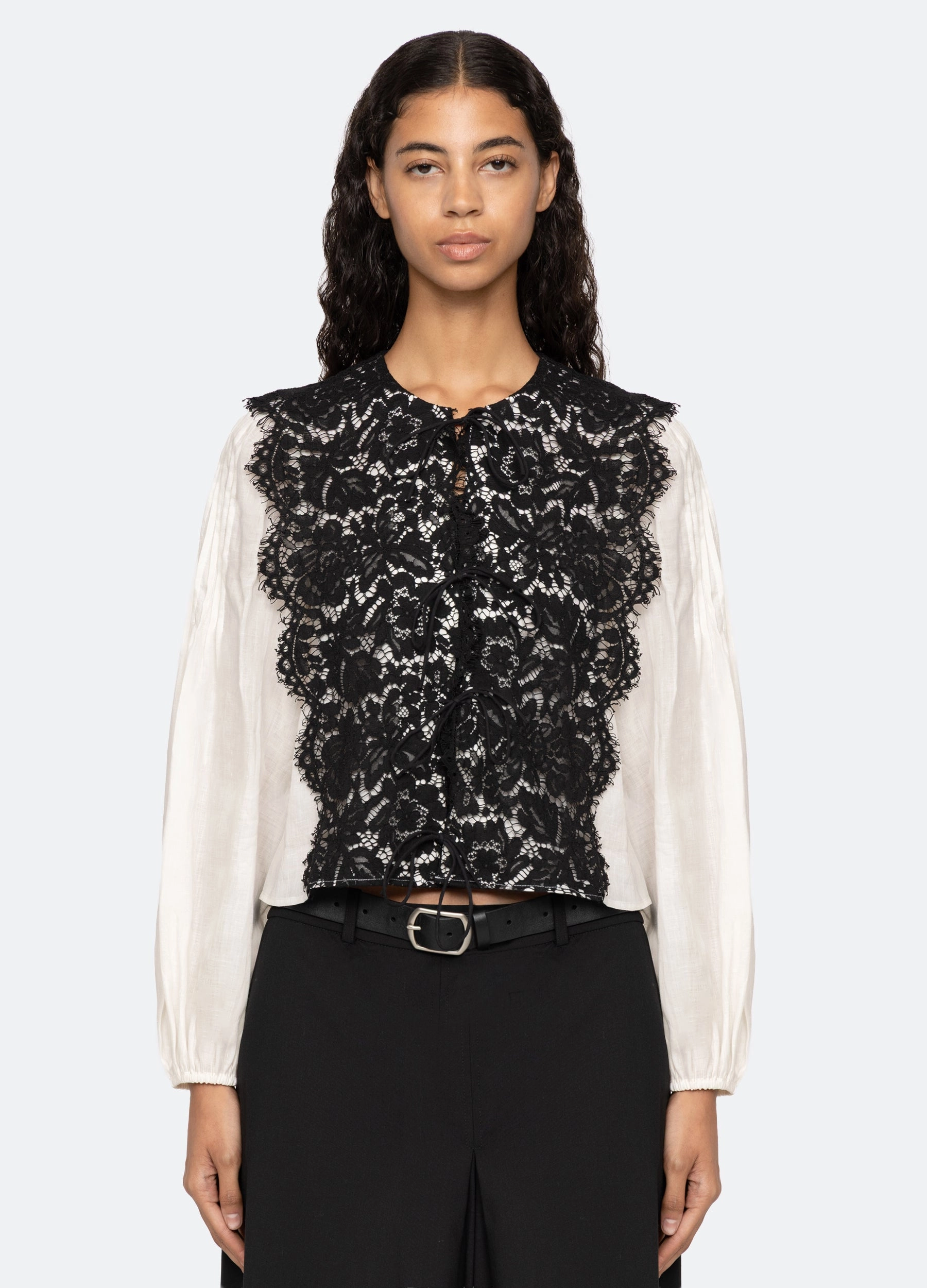 Norabelle Top Double Needle Hemming