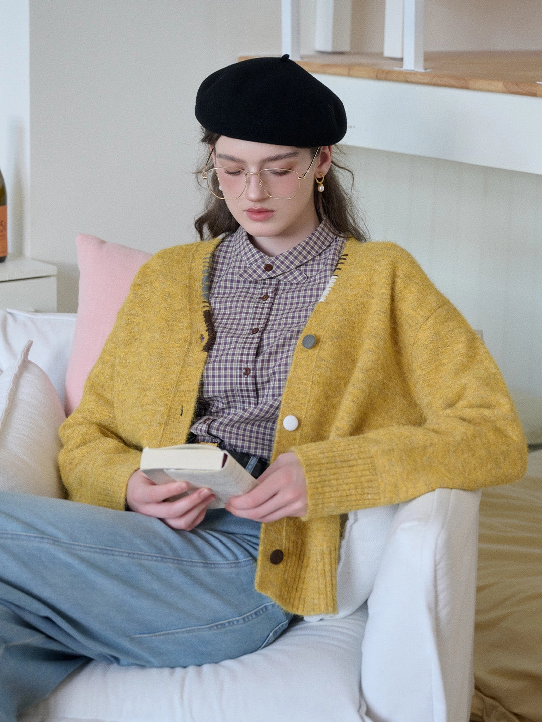 Makenzie V-Neck Wool Cardigan Clean Finish