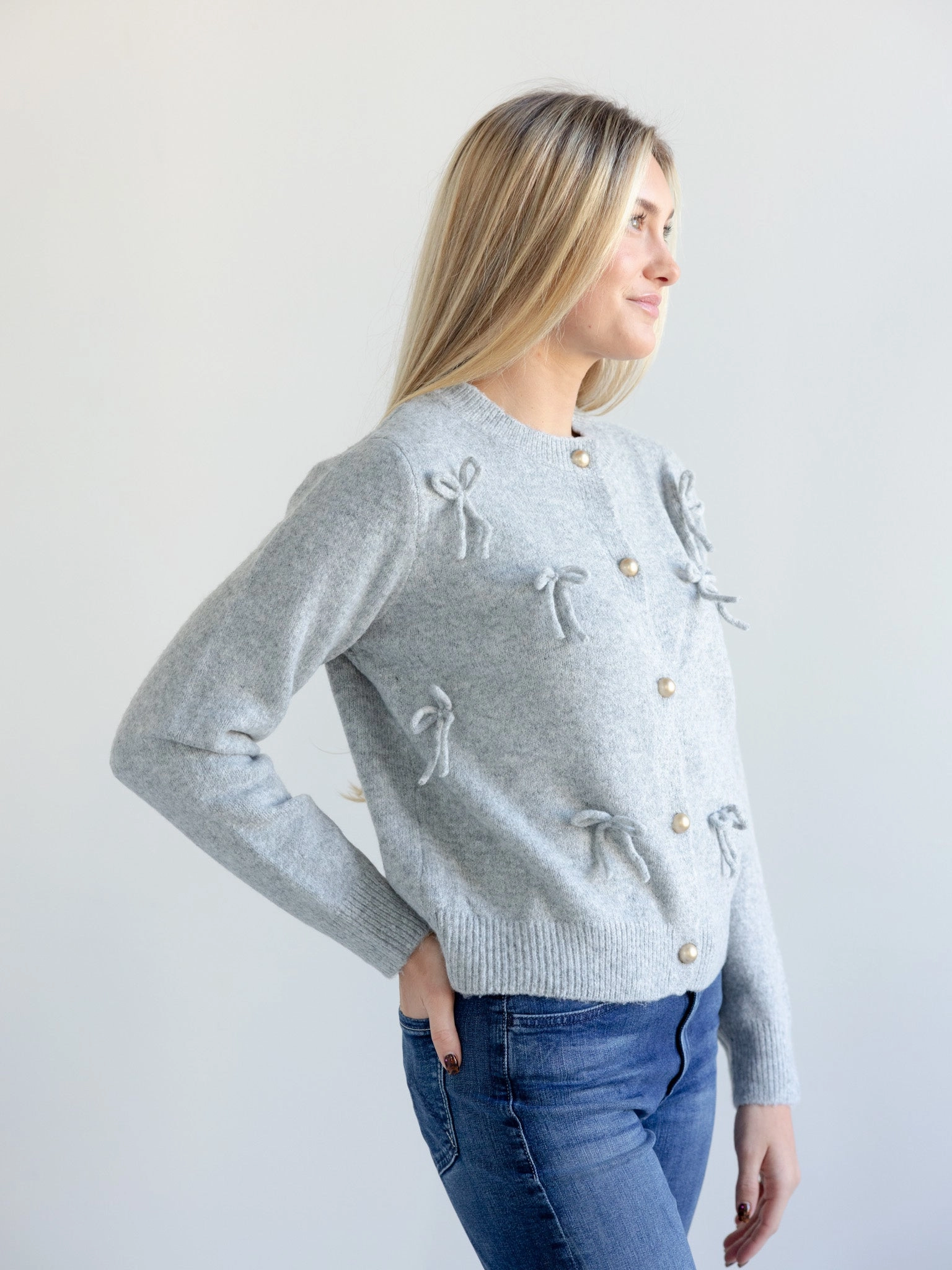 Thermoregulating Technology Annie Bow Cardigan Grey