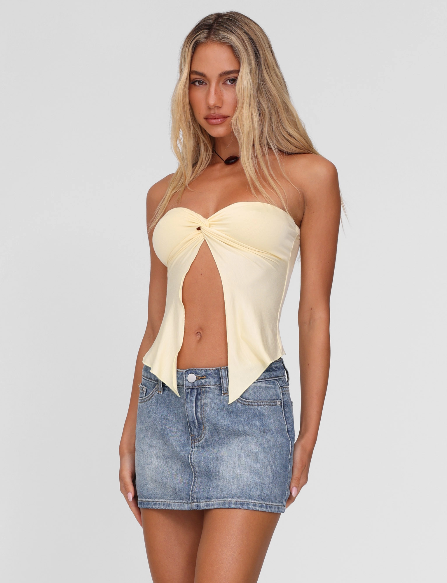 HighElasticity Thread Textured Fabric Finish CHARMAINE TOP - LEMON