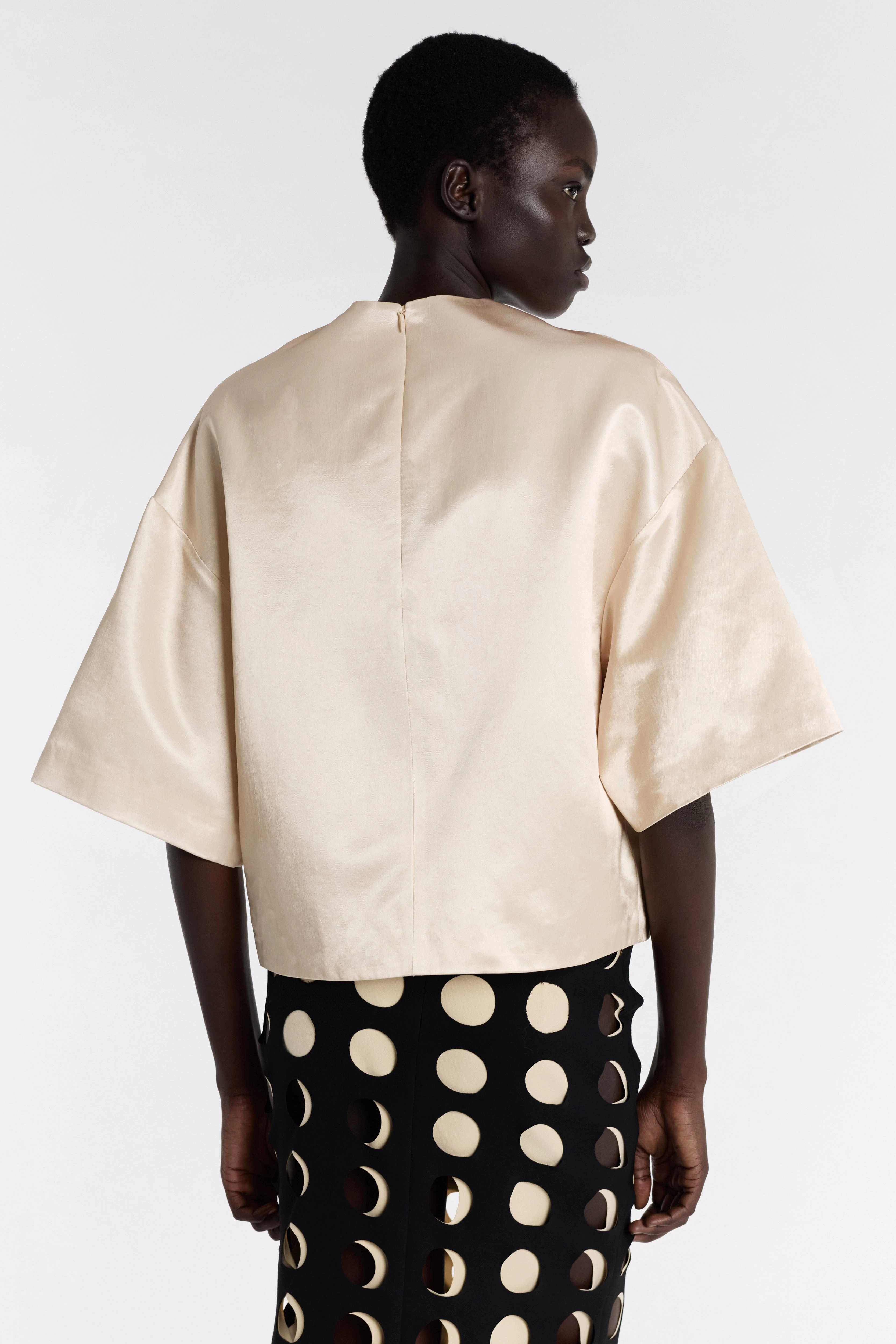 Oyster Satin Top Peach Reflective Logo Detail Anti Pilling