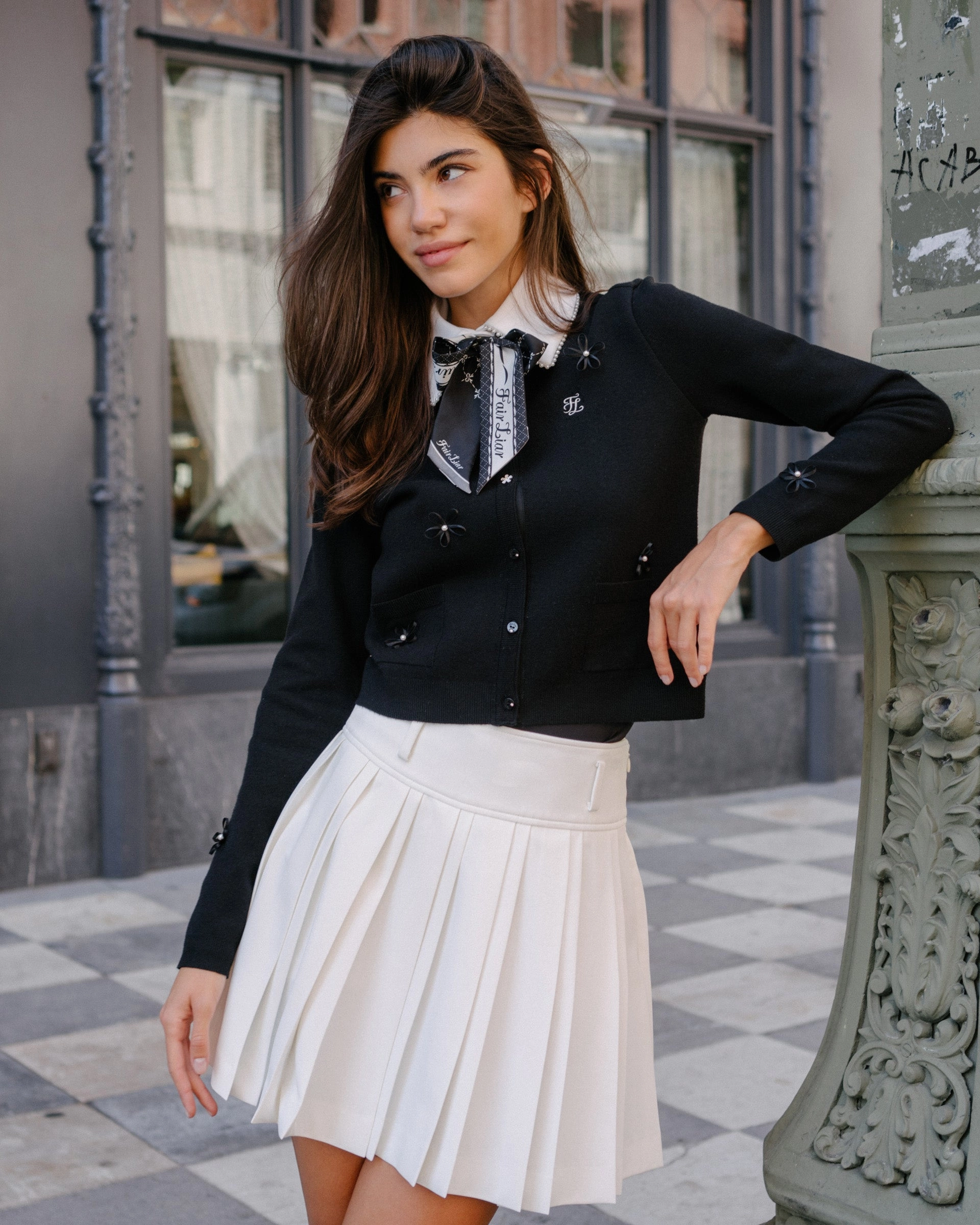 Self Fabric Tie Pearl collar t-shirt with scarf - Black