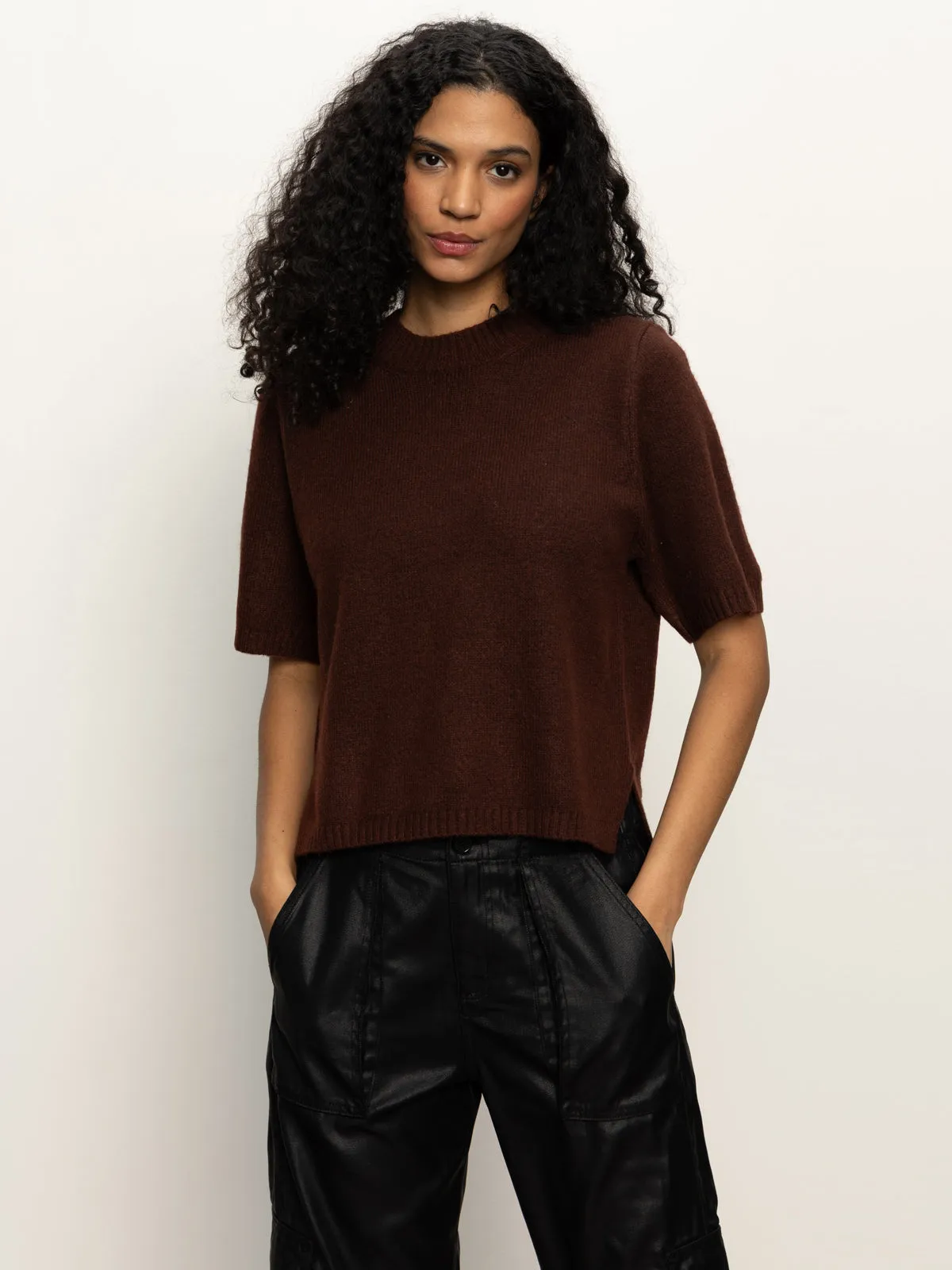 Perfect Sweater Tee Chicory Ventilated Panel Design Non Restrictive Collar