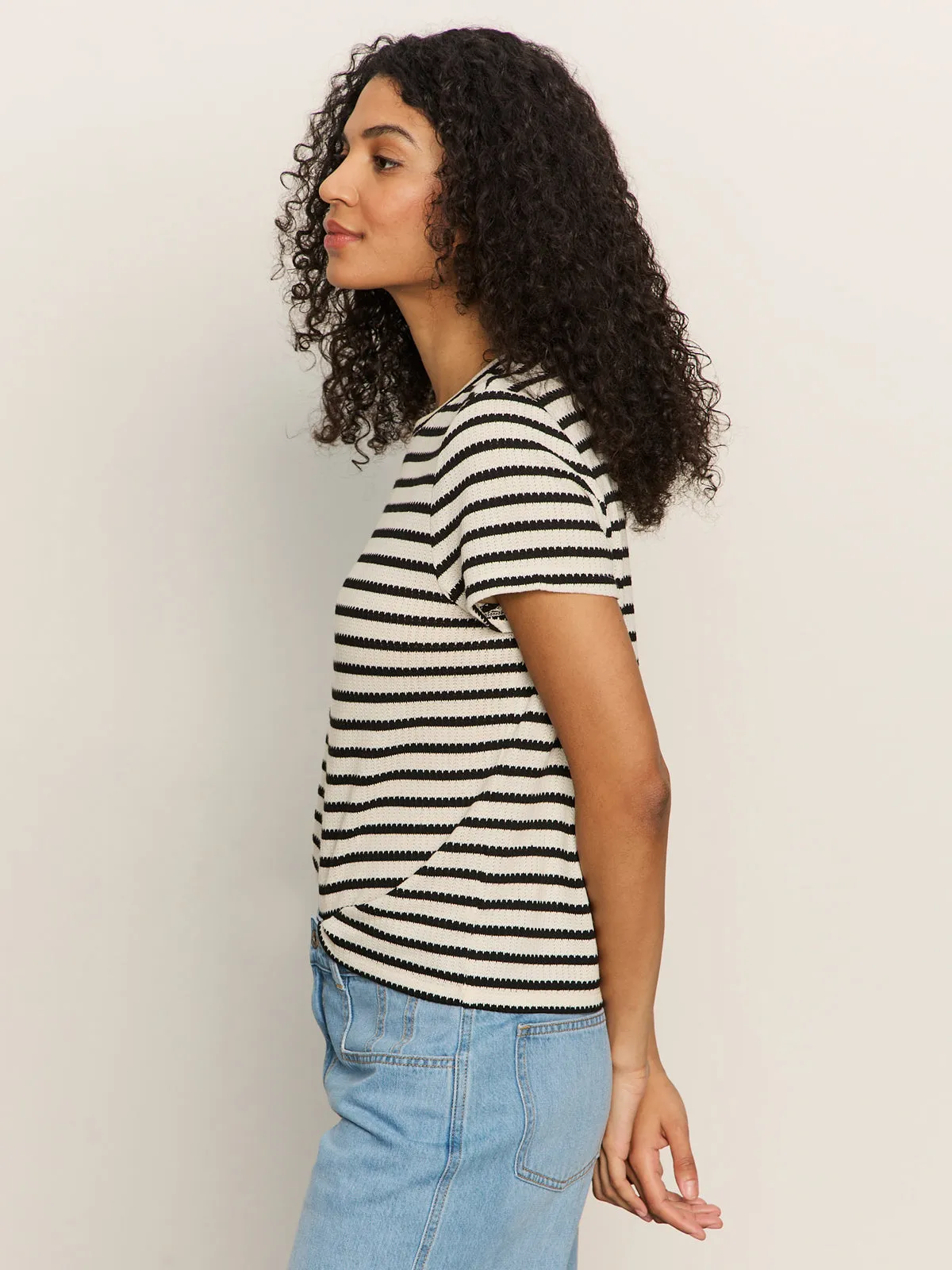 Sustainable Textile Perfect Textured Tee Macrame Black Stripe
