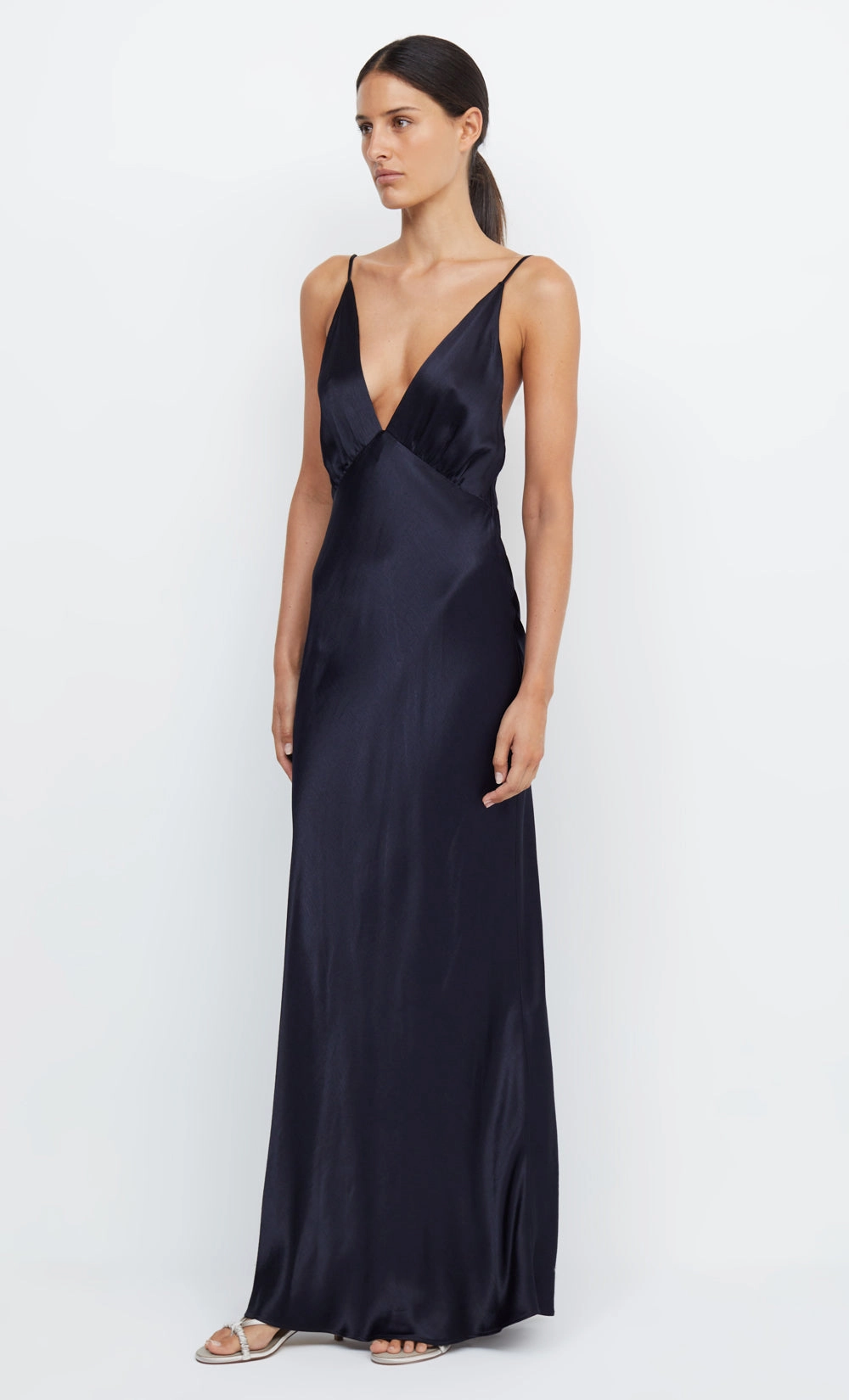 Seasonal Essential MOON DANCE V MAXI DRESS - INK