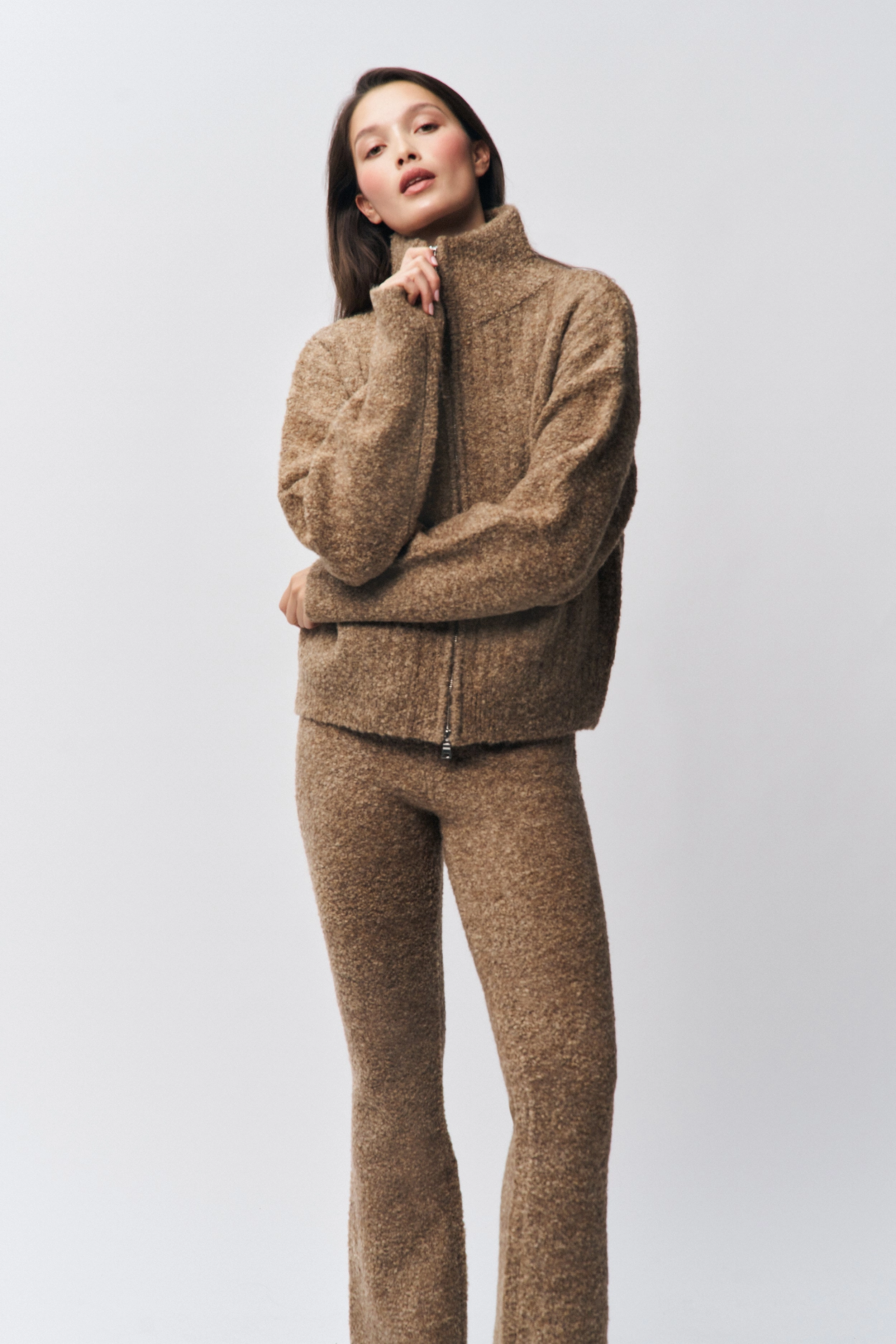Peyton Pant Lightweight texture Reinforced Neckline Stitching
