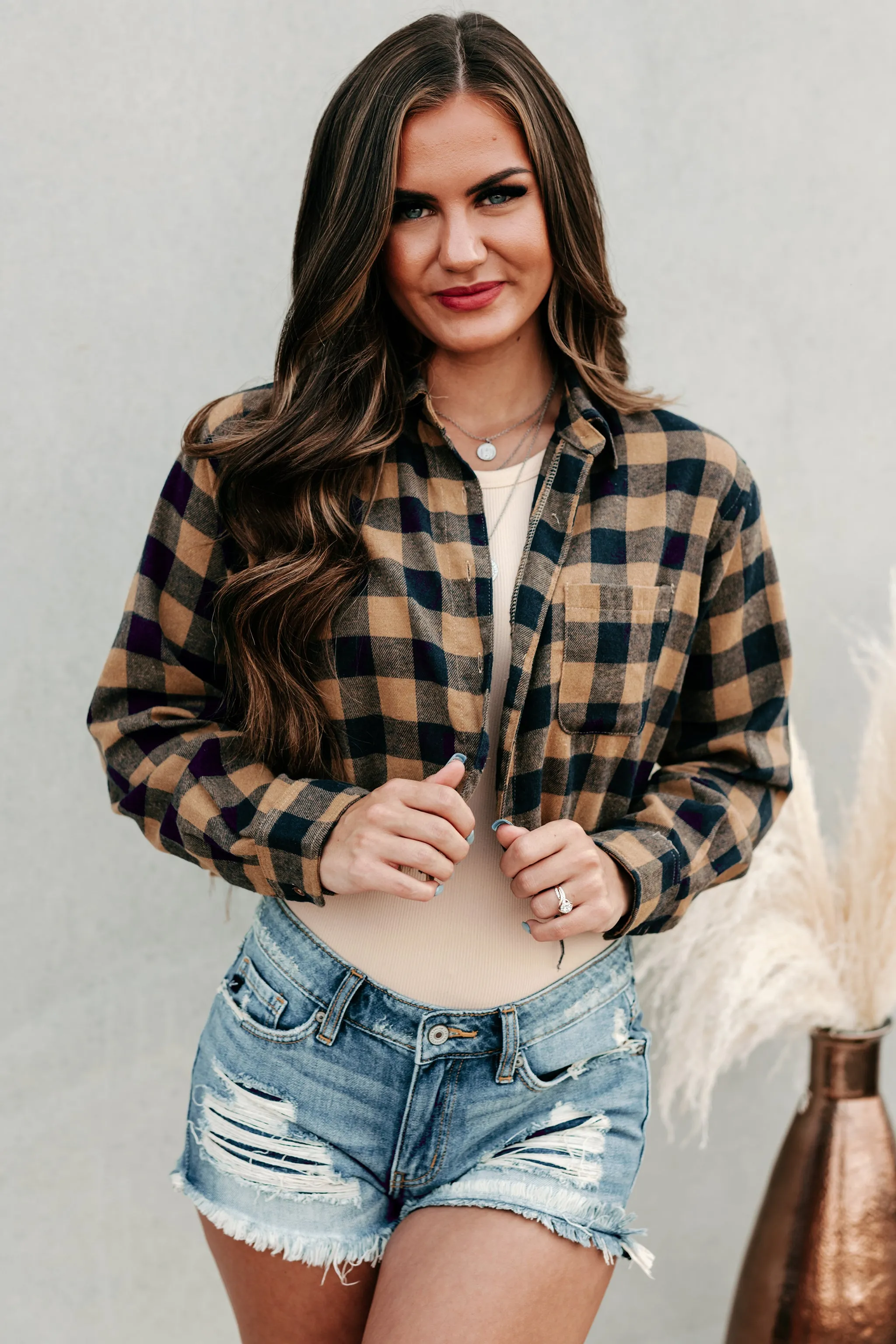 Pierce Cropped Checkered Flannel Top (Camel)