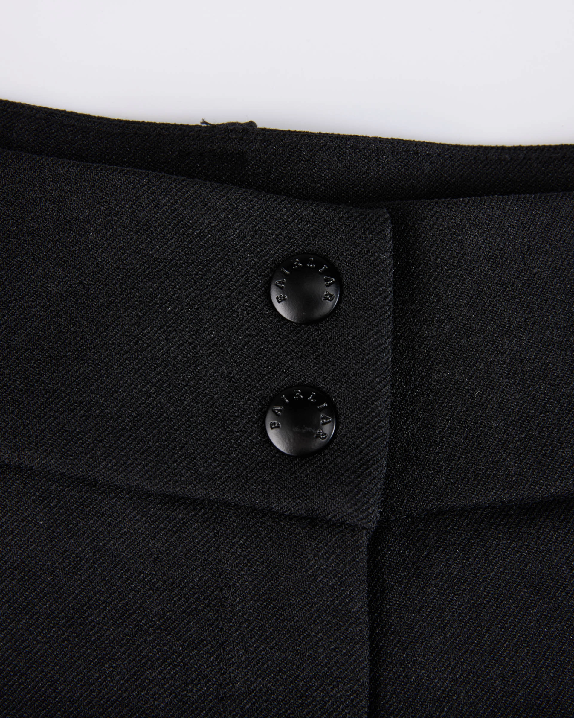 ElasticWaistband Casual Layer Pin Tuck Bermuda Pants - Black