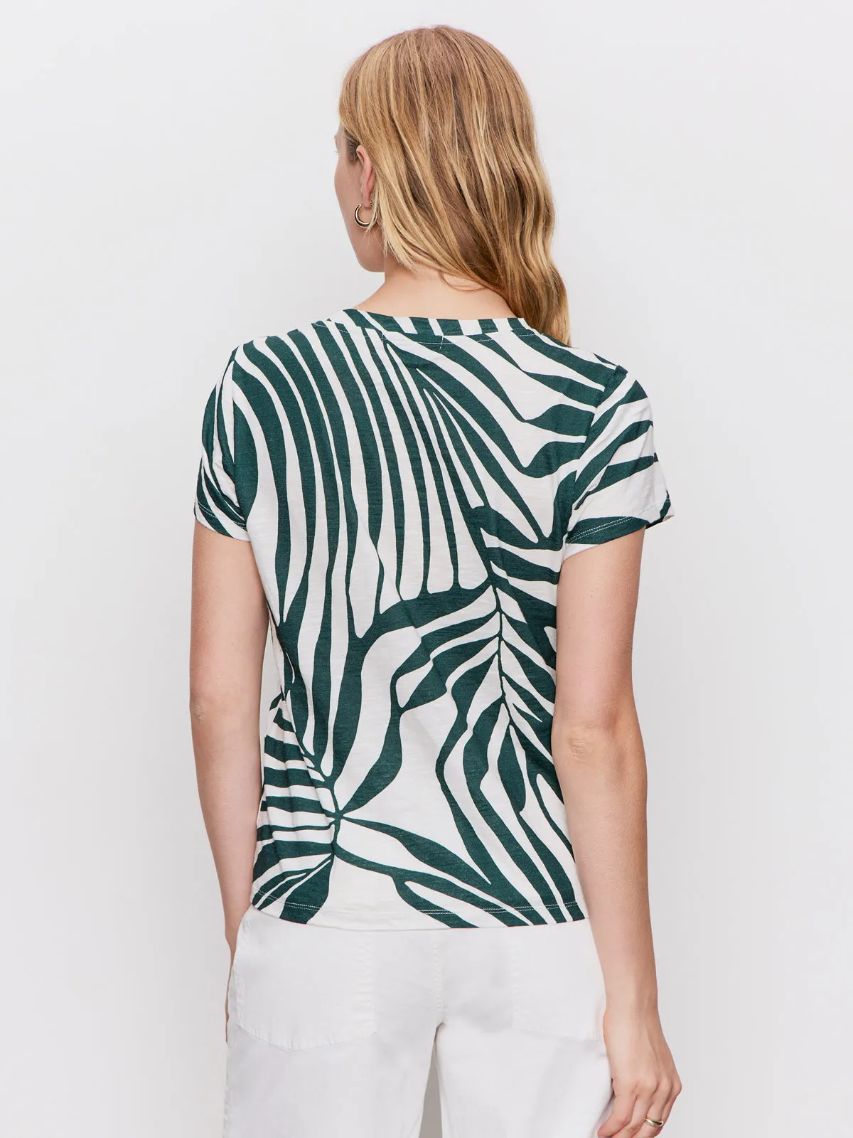 The Perfect Tee Green Oasis AllSeasonWear Sport Fit