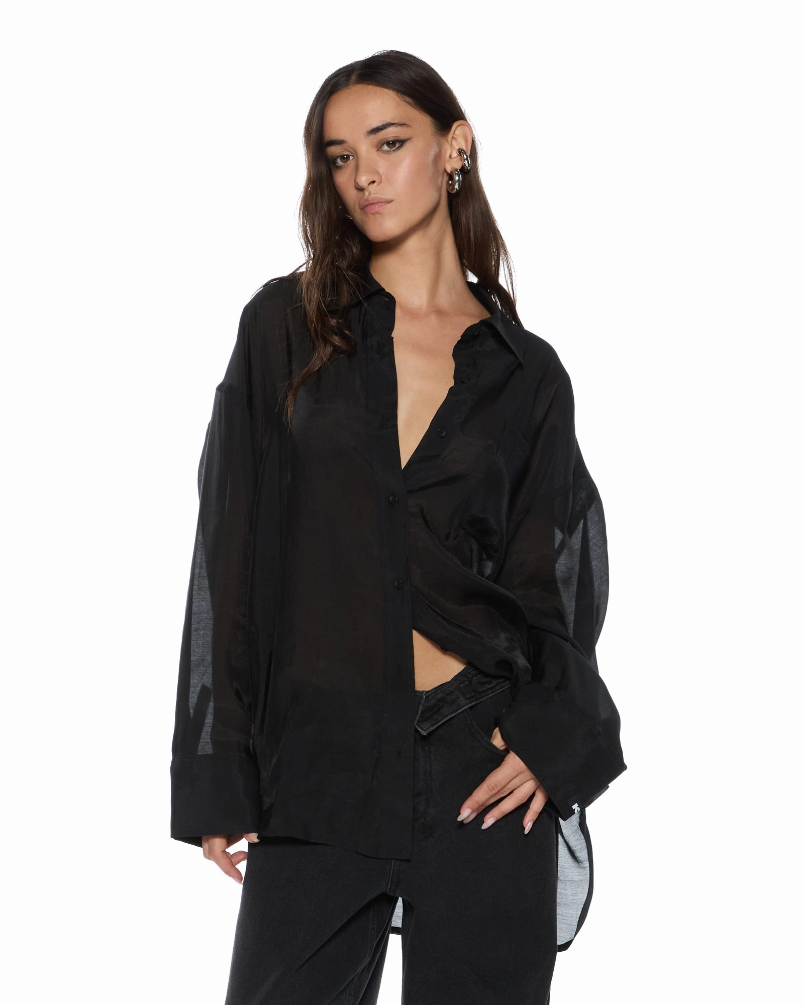 MultiPanelBreathability SeamlessConstruction LABELS ASTRA LS SHIRT BLACK